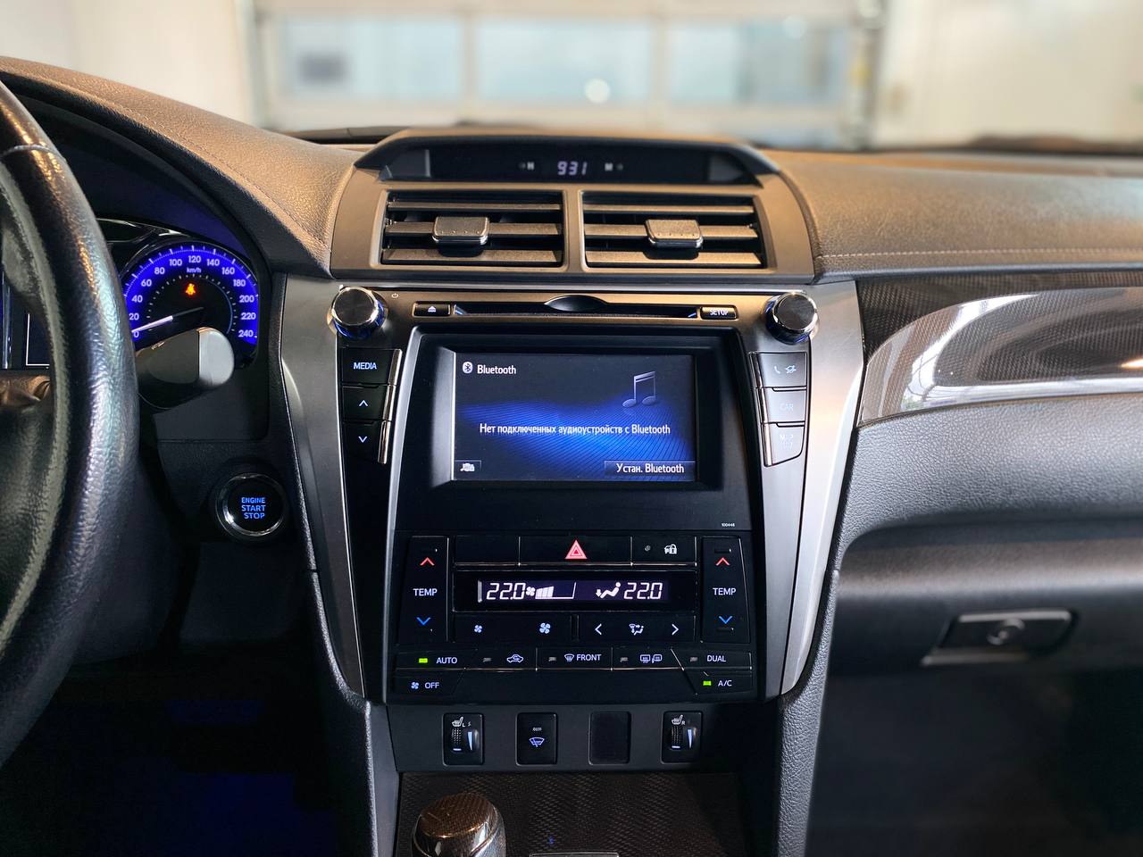 TOYOTA CAMRY