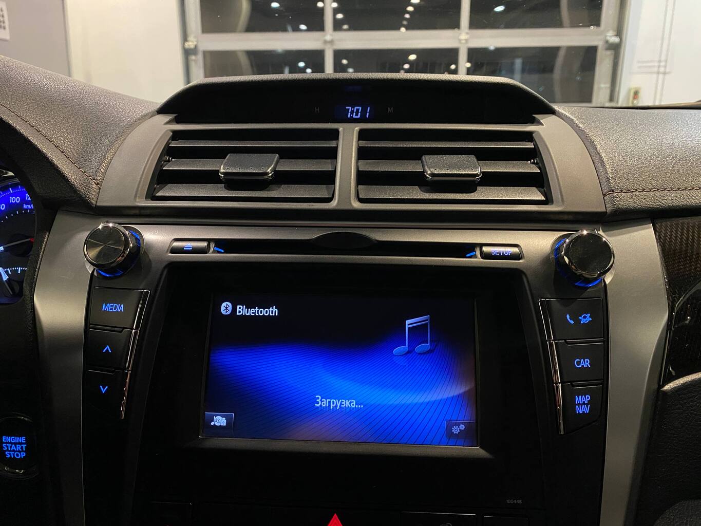 TOYOTA CAMRY