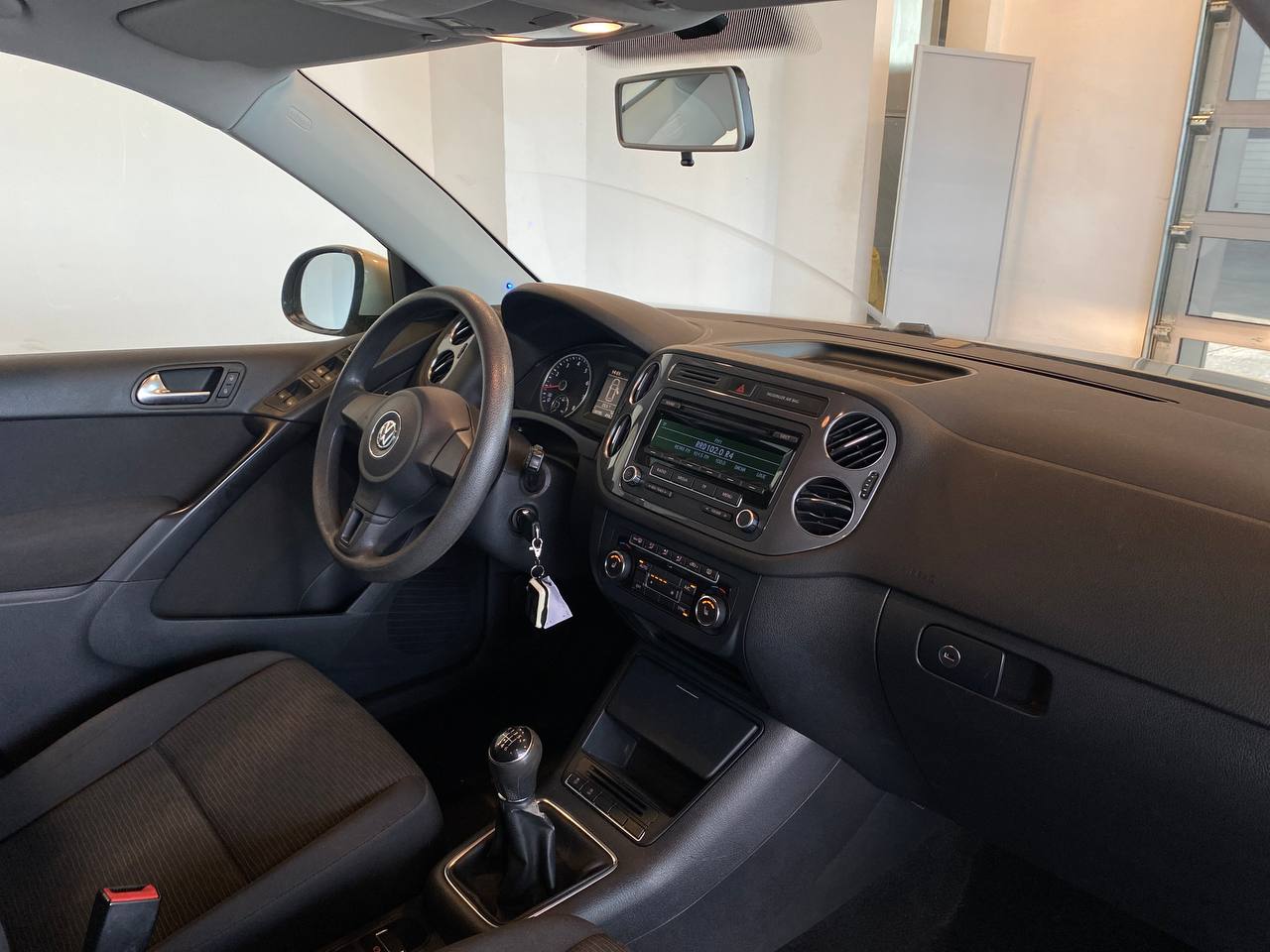 VOLKSWAGEN TIGUAN NEW