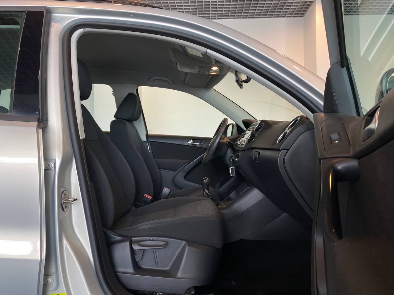 VOLKSWAGEN TIGUAN NEW