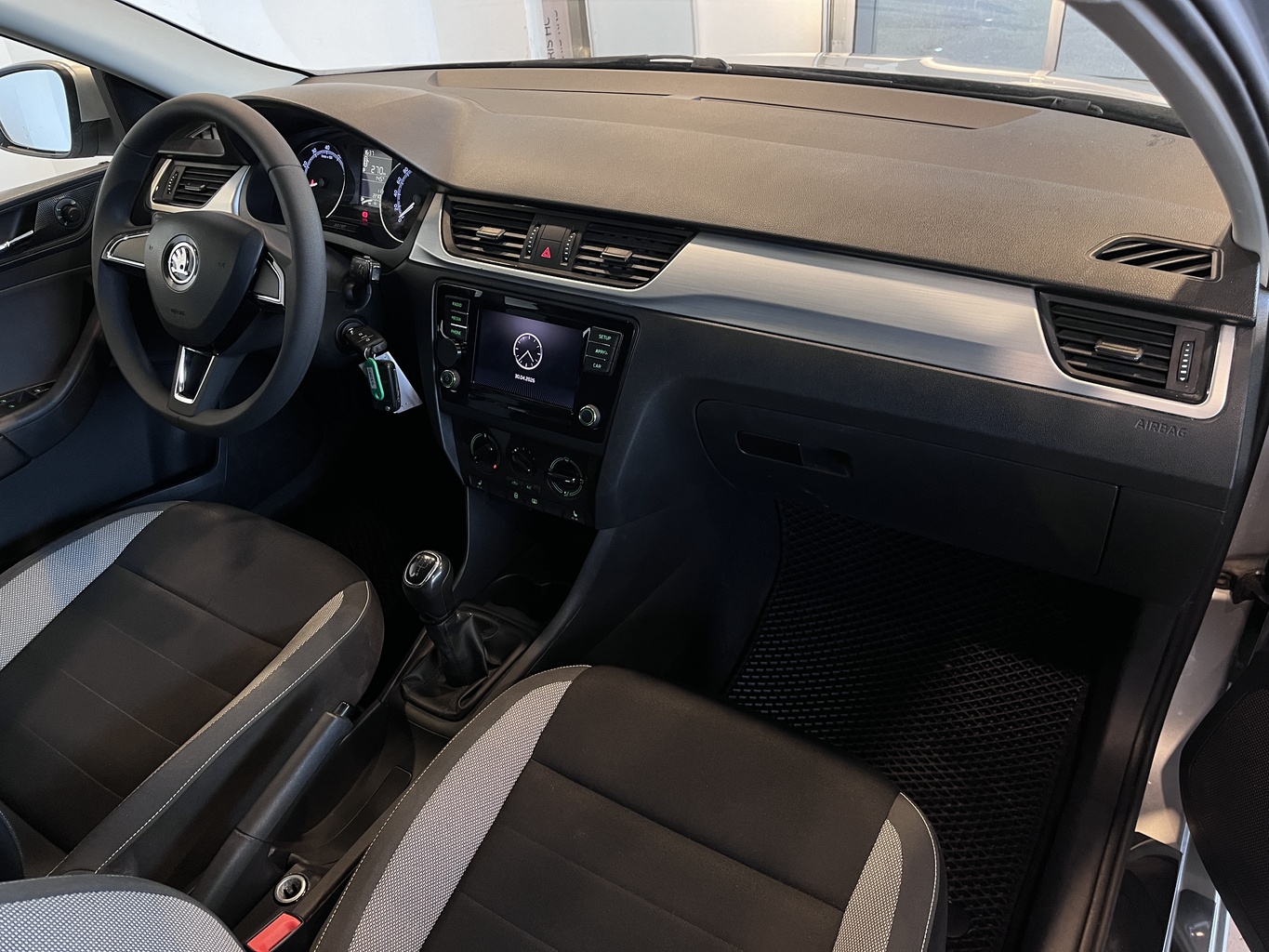 SKODA RAPID