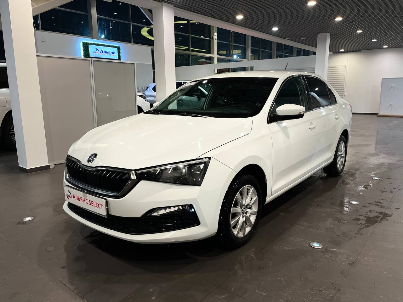 SKODA RAPID