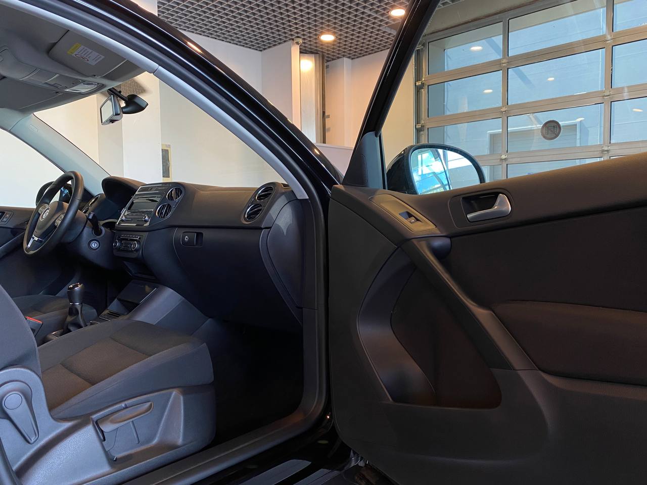 VOLKSWAGEN TIGUAN NEW