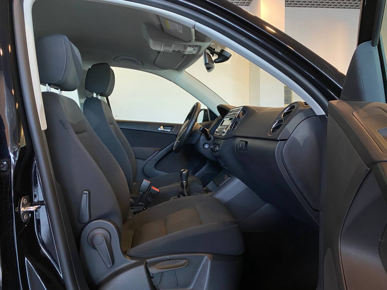VOLKSWAGEN TIGUAN NEW