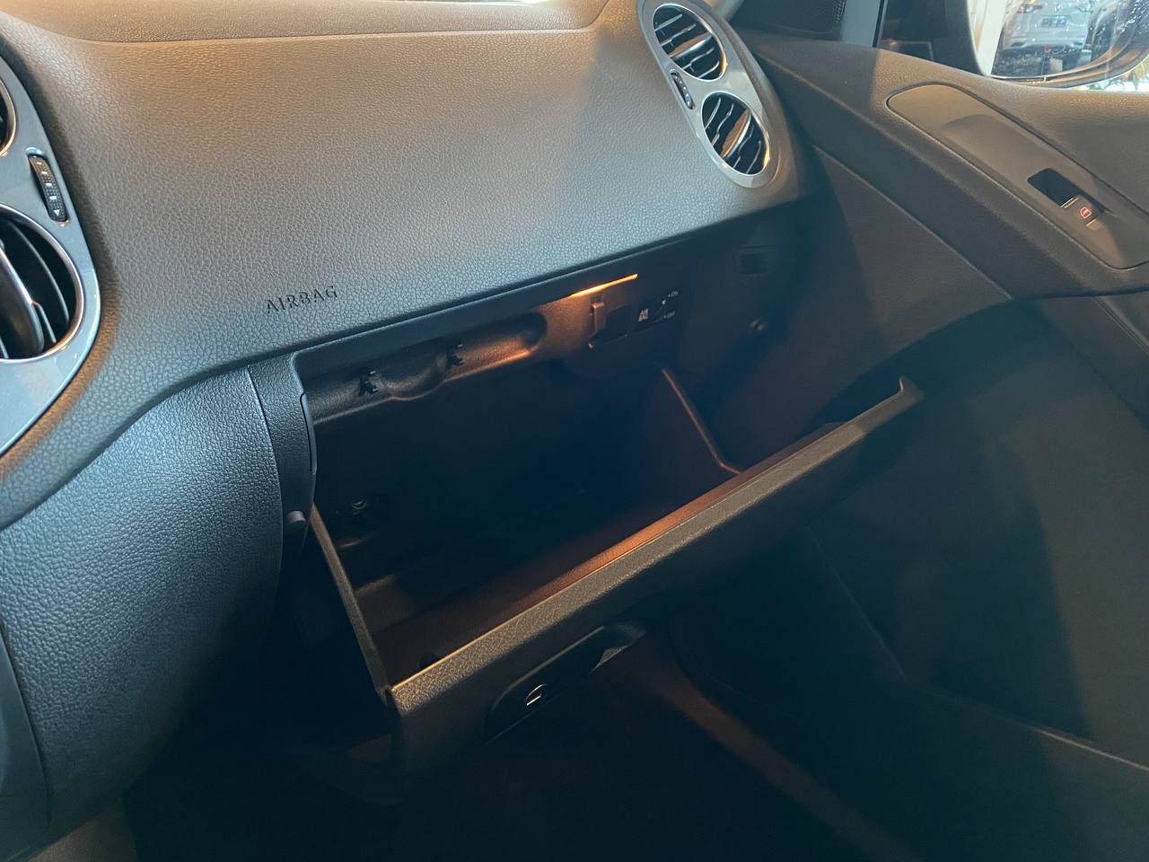 VOLKSWAGEN TIGUAN NEW