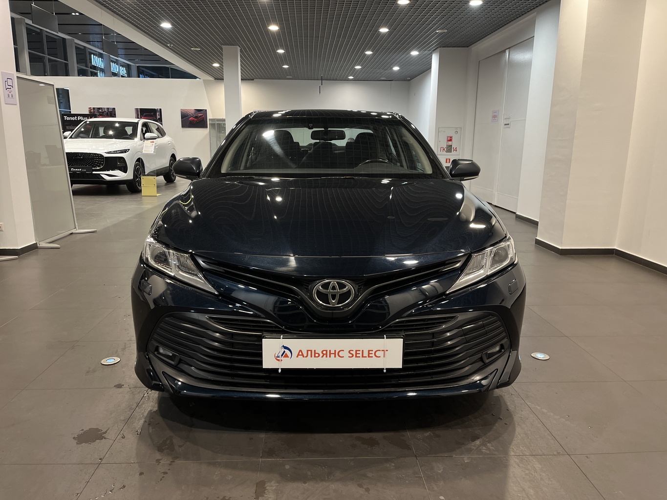 TOYOTA CAMRY