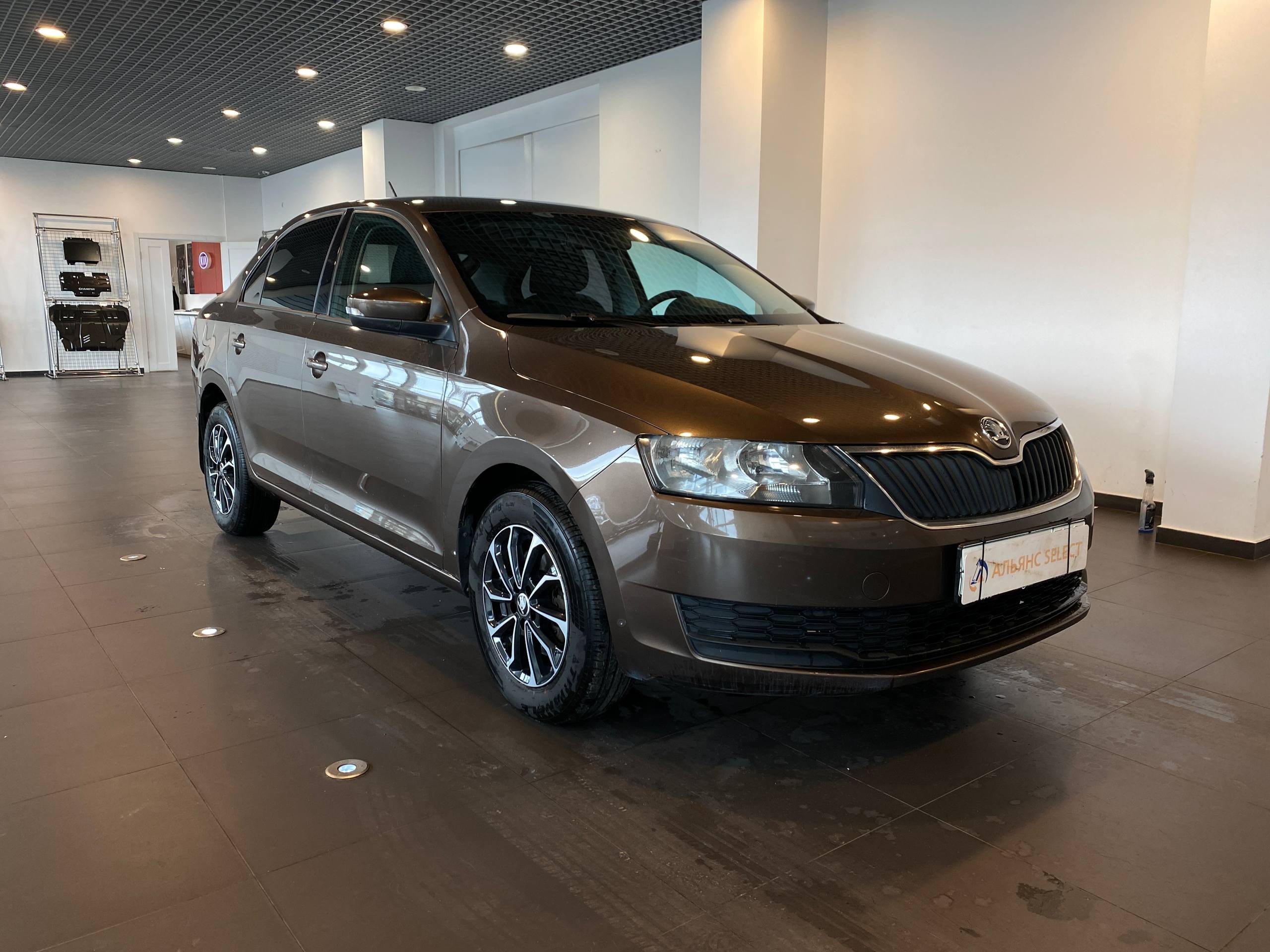 SKODA RAPID