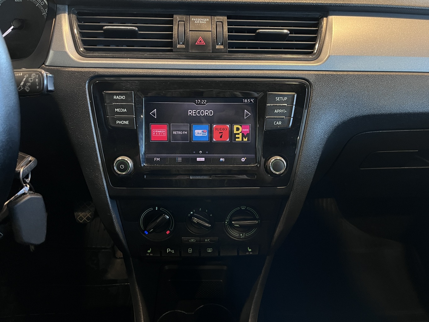 SKODA RAPID