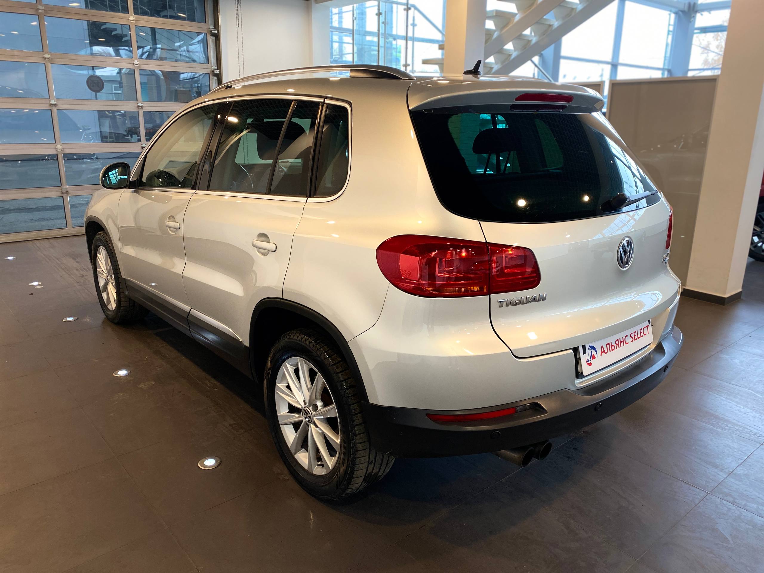 VOLKSWAGEN TIGUAN NEW