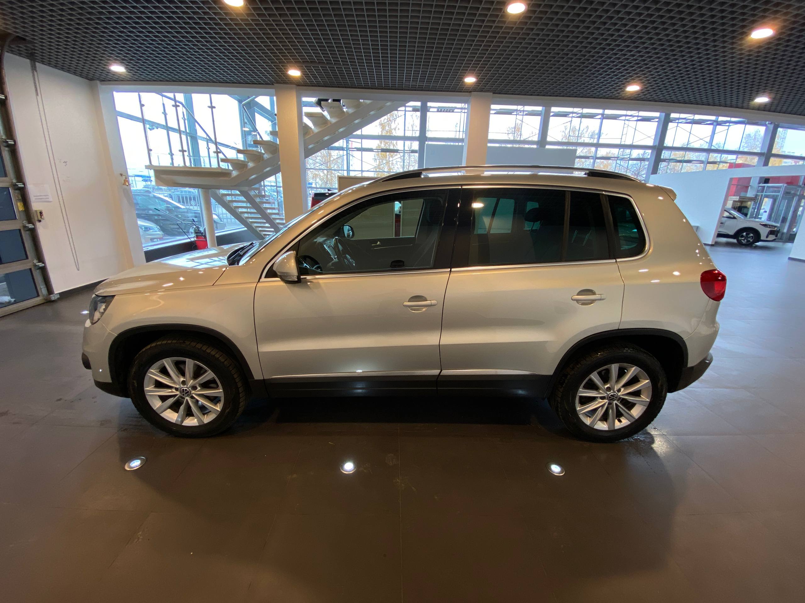VOLKSWAGEN TIGUAN NEW