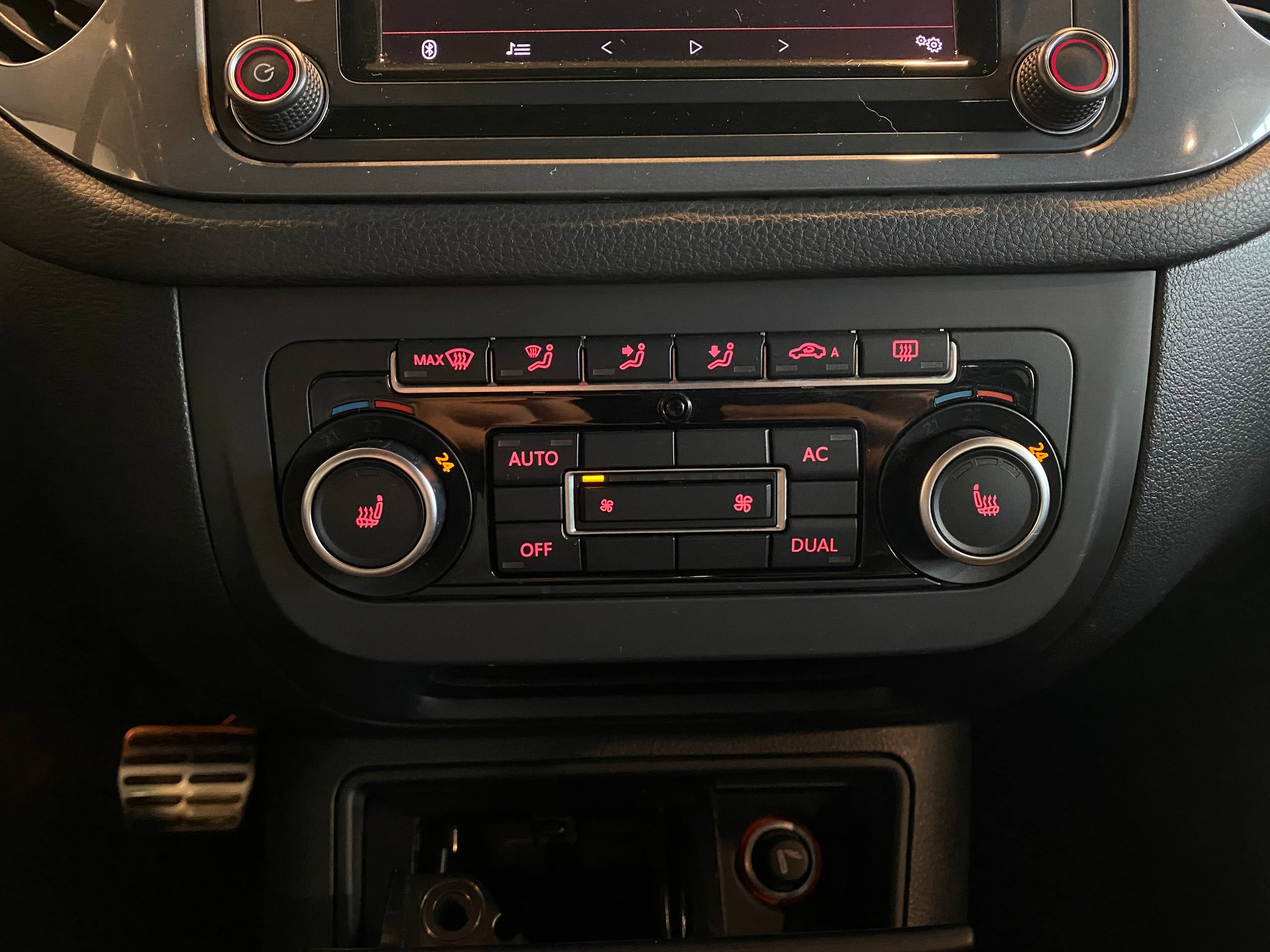 VOLKSWAGEN TIGUAN NEW