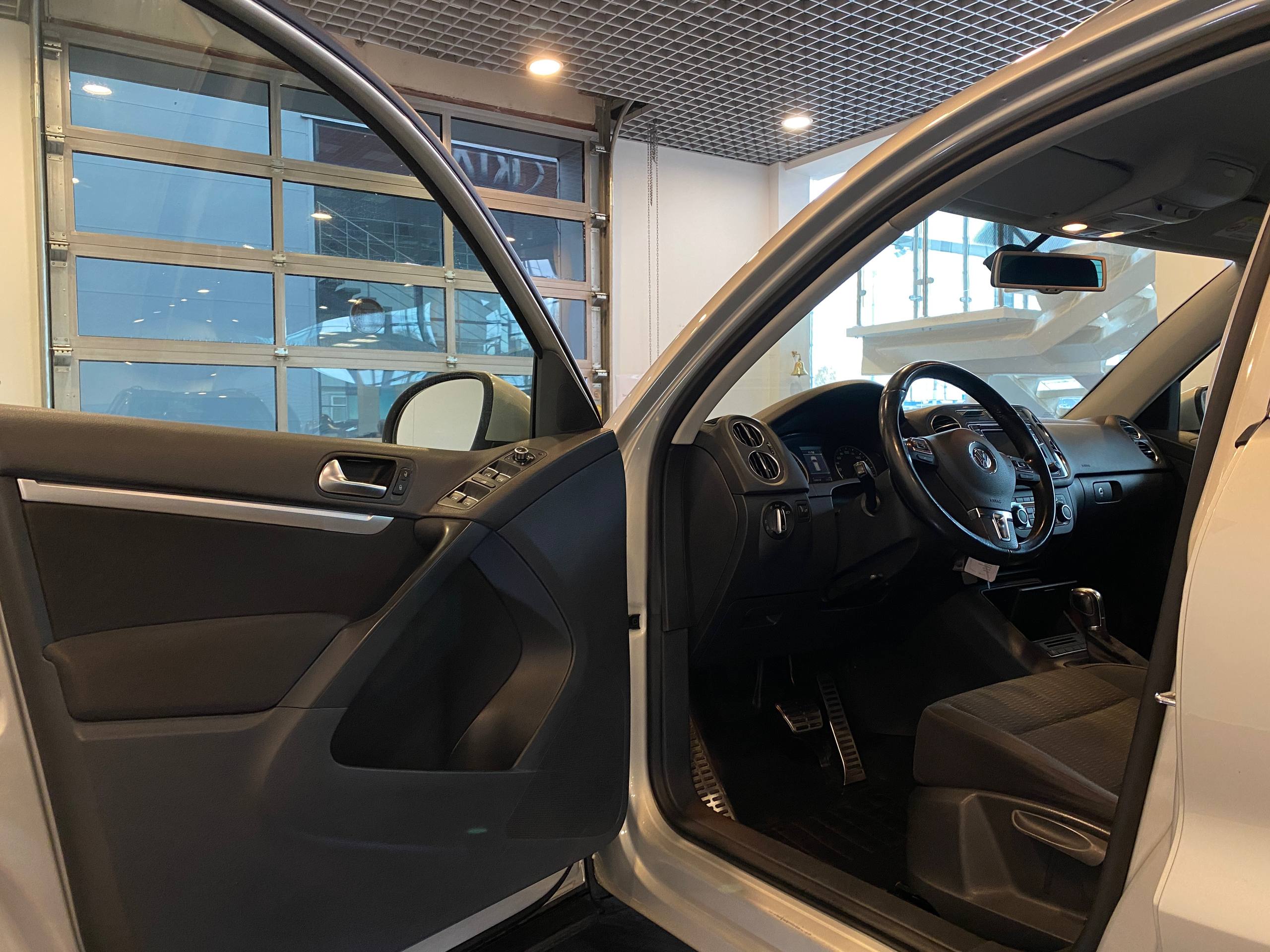 VOLKSWAGEN TIGUAN NEW