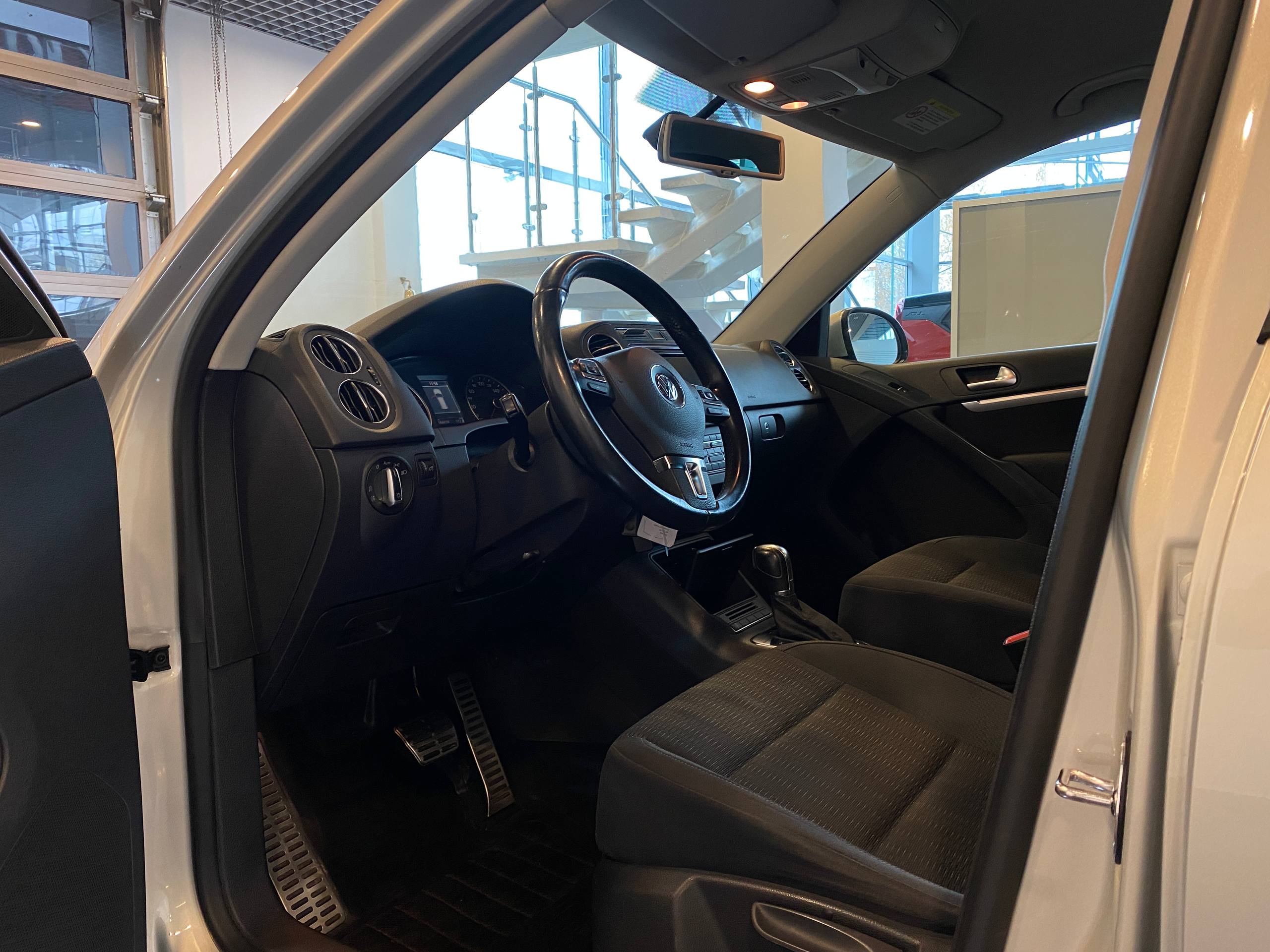 VOLKSWAGEN TIGUAN NEW