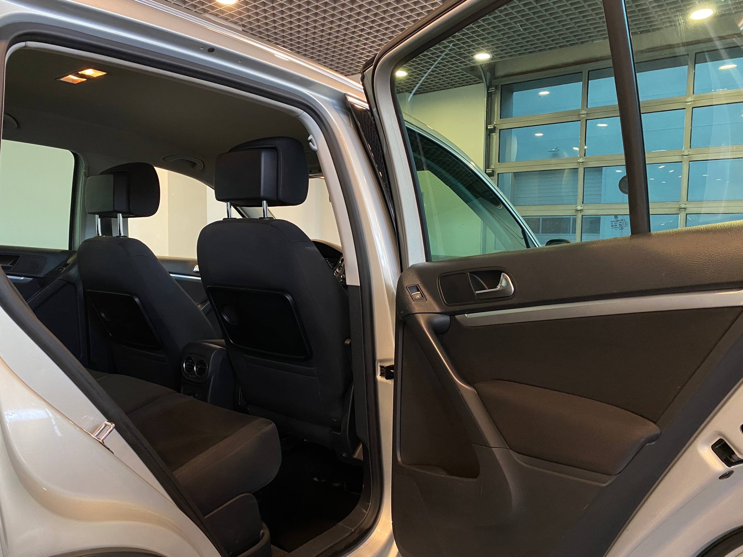 VOLKSWAGEN TIGUAN NEW
