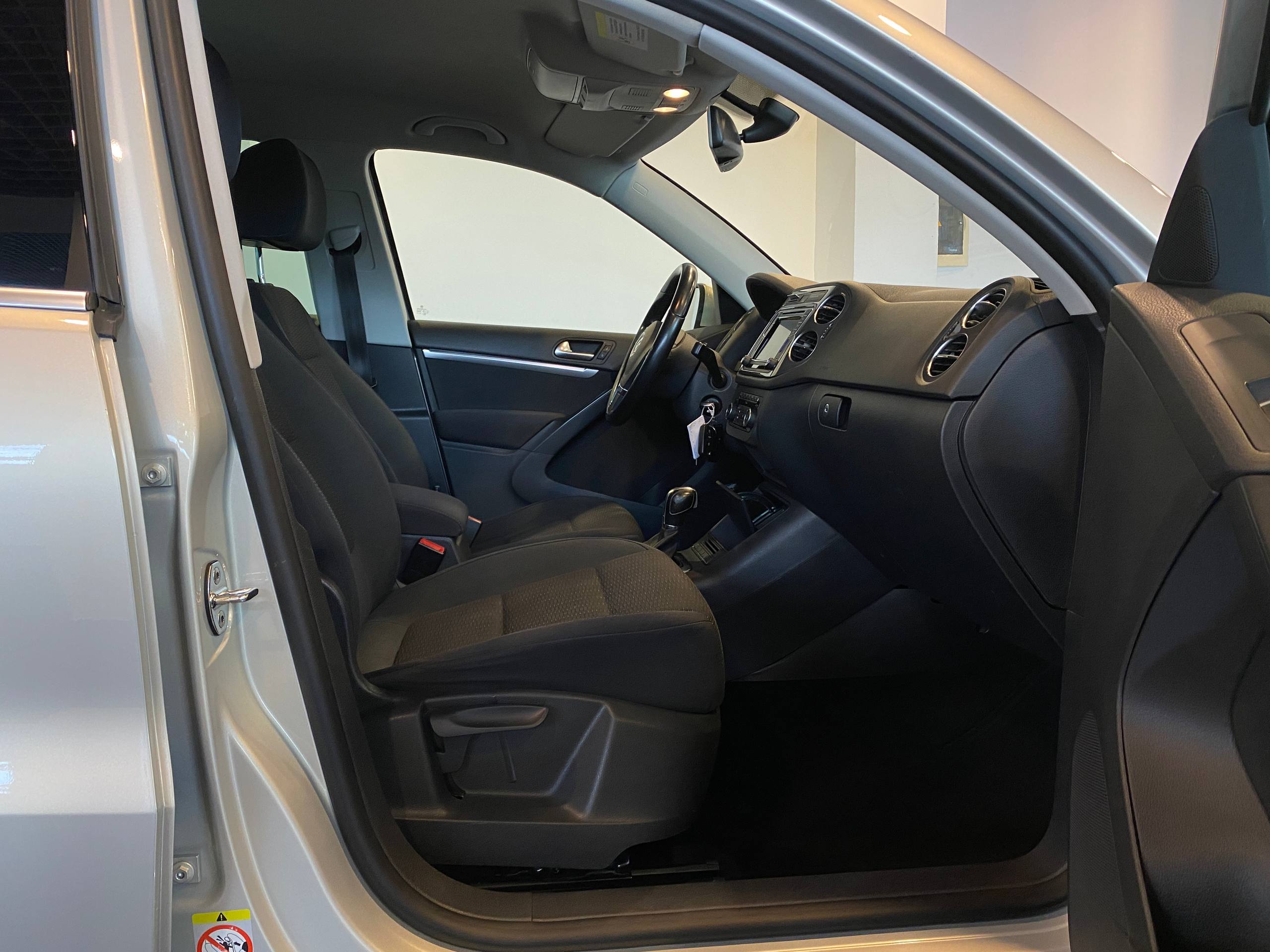 VOLKSWAGEN TIGUAN NEW