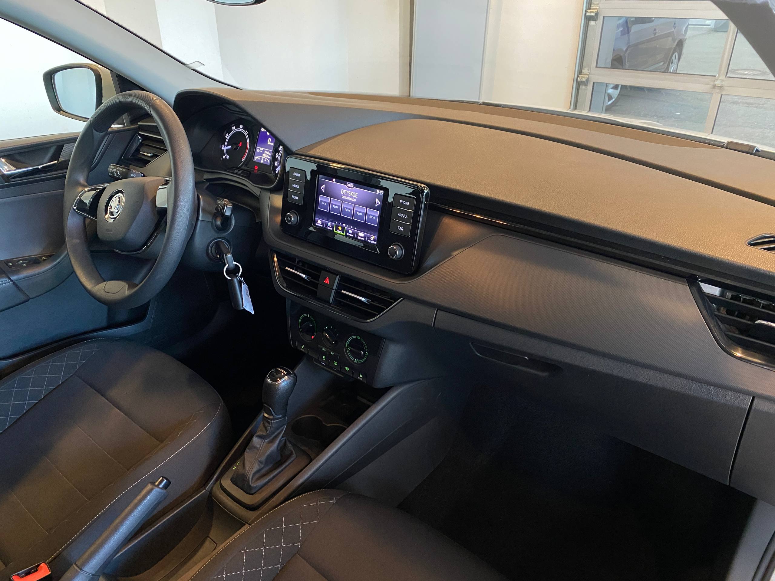 SKODA RAPID