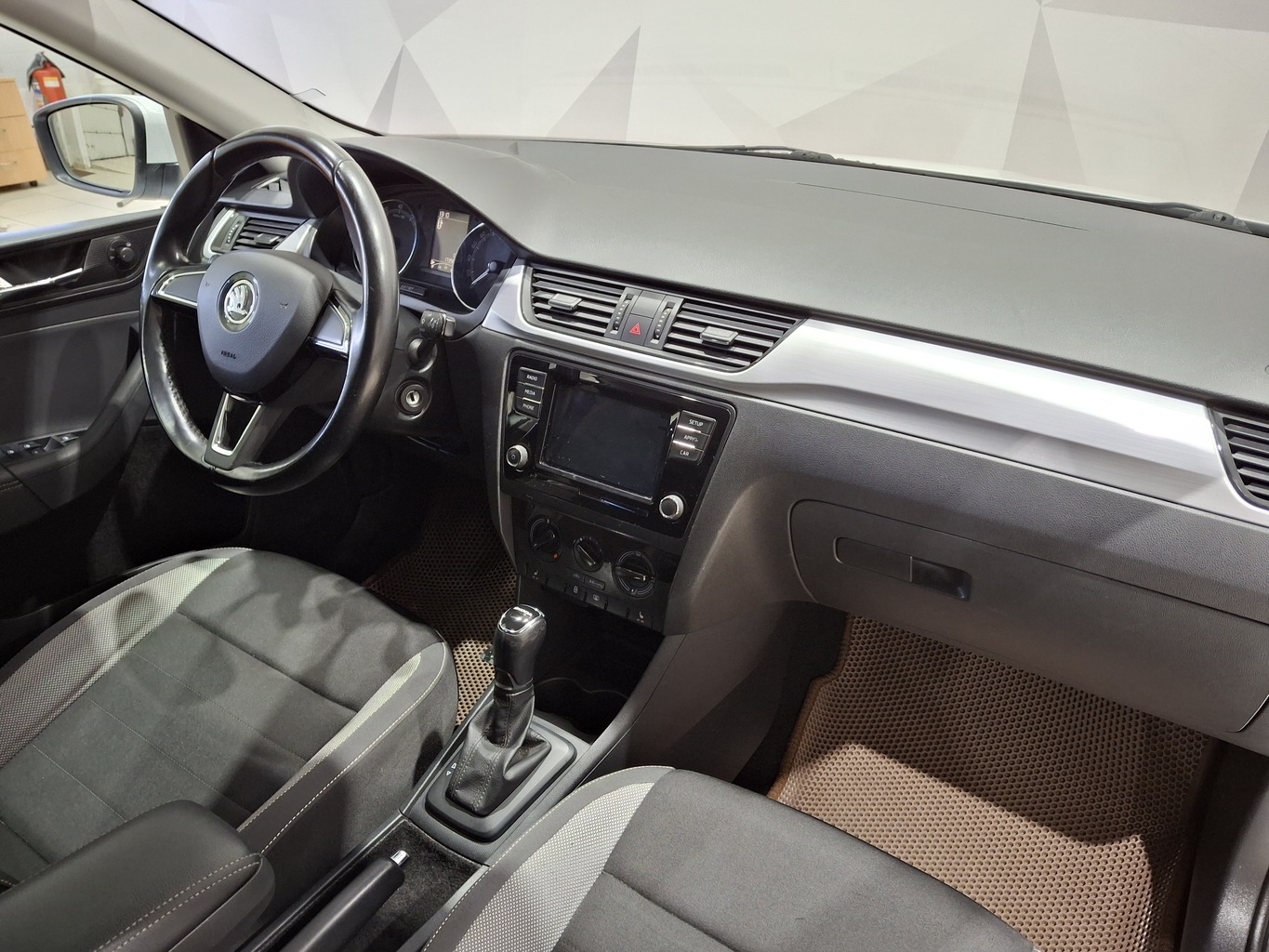 SKODA RAPID