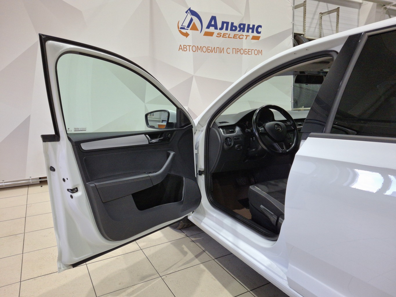 SKODA RAPID