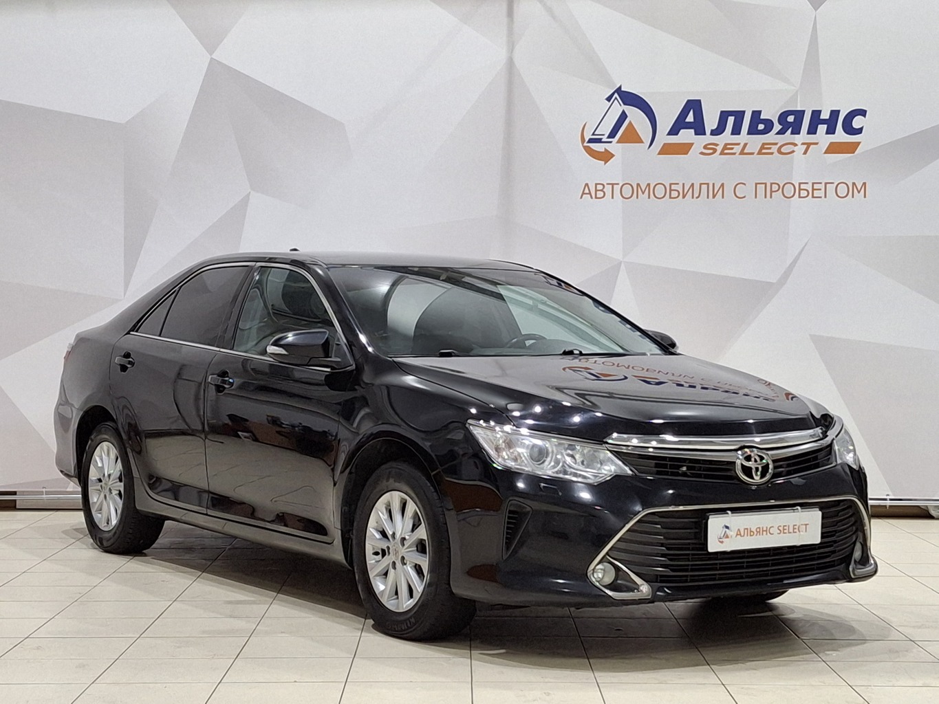 TOYOTA CAMRY