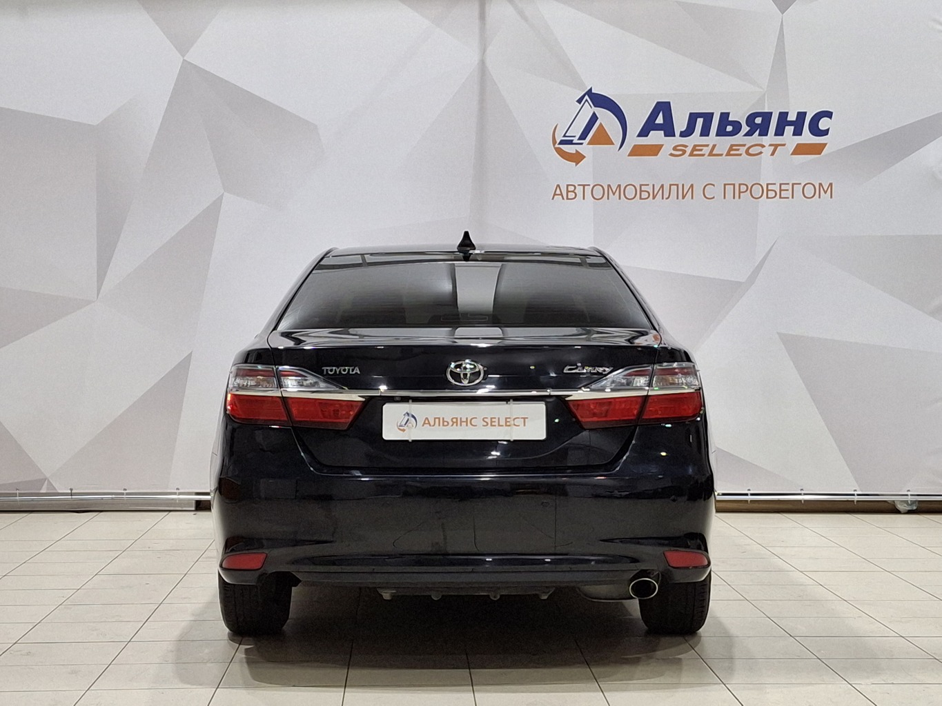 TOYOTA CAMRY