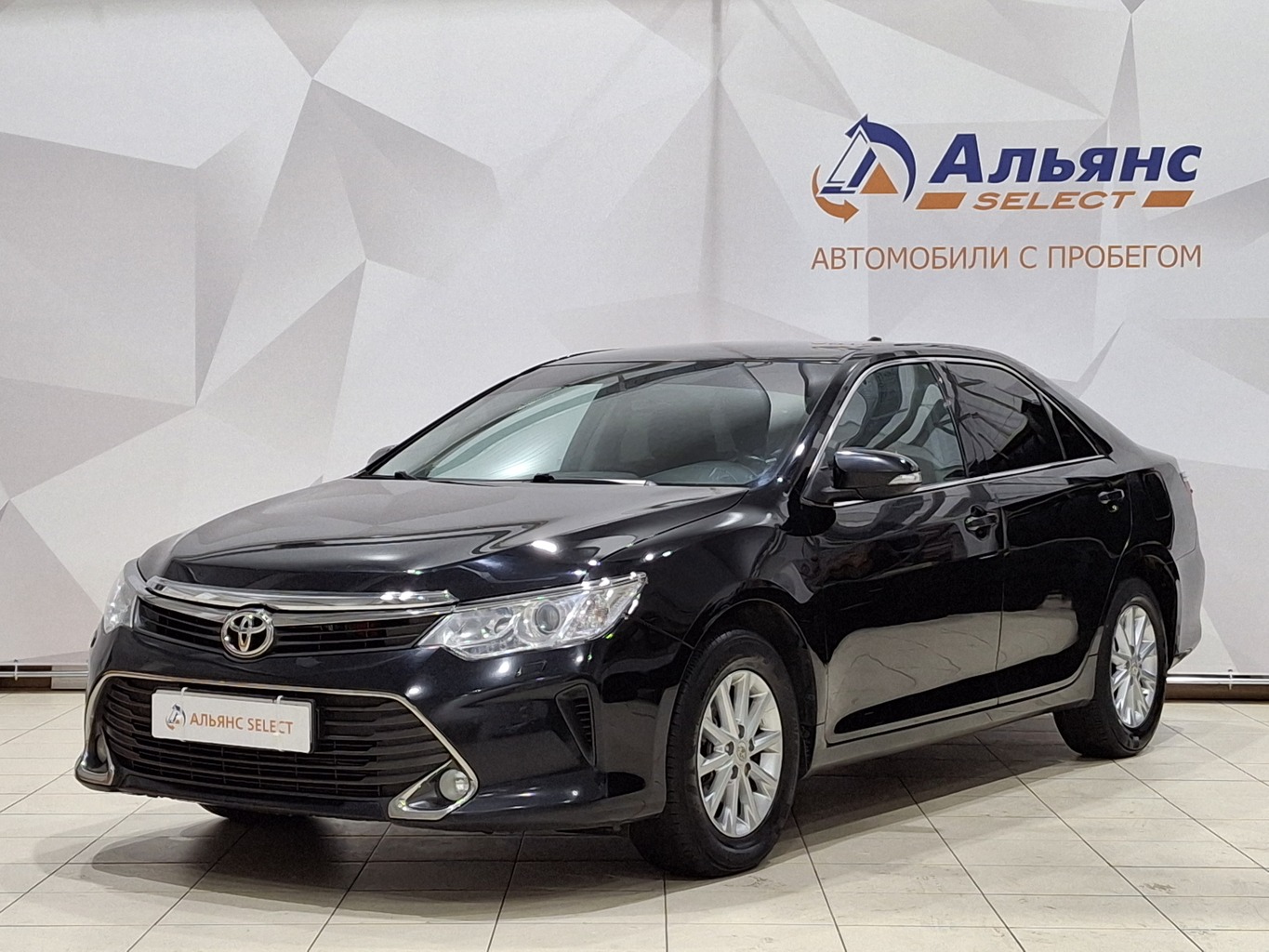 TOYOTA CAMRY