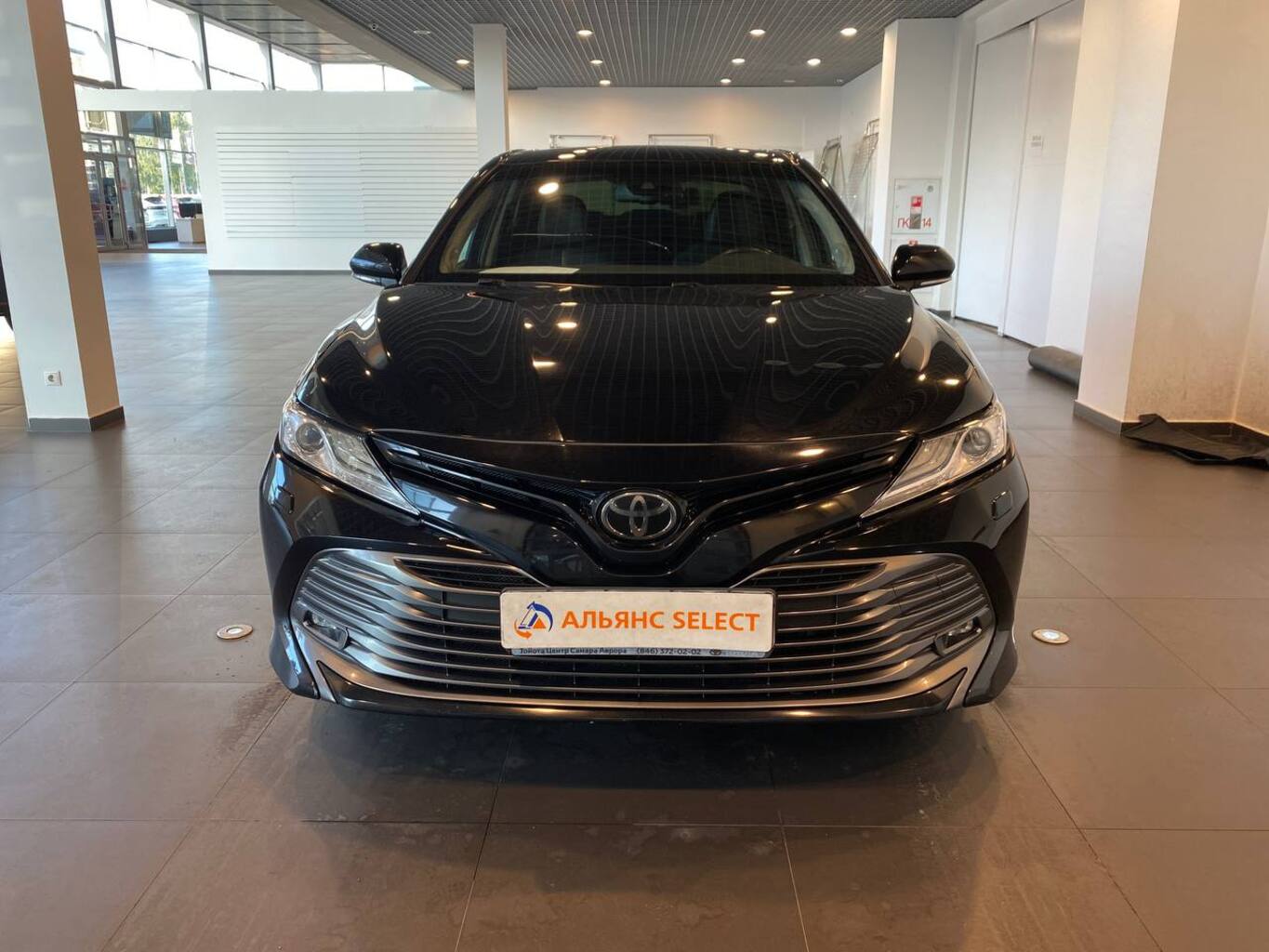 TOYOTA CAMRY