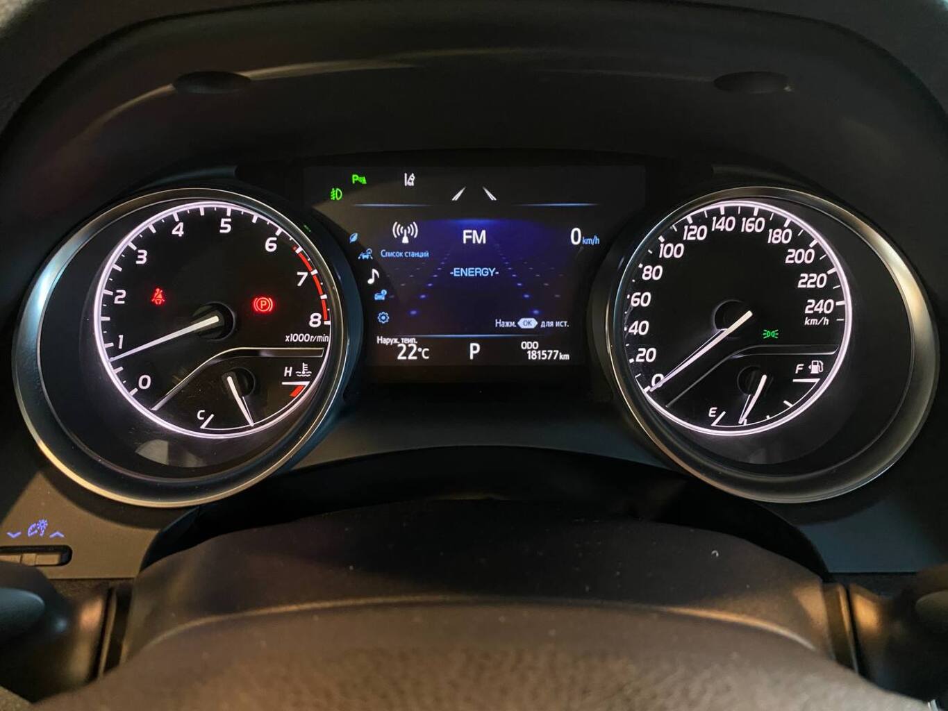 TOYOTA CAMRY