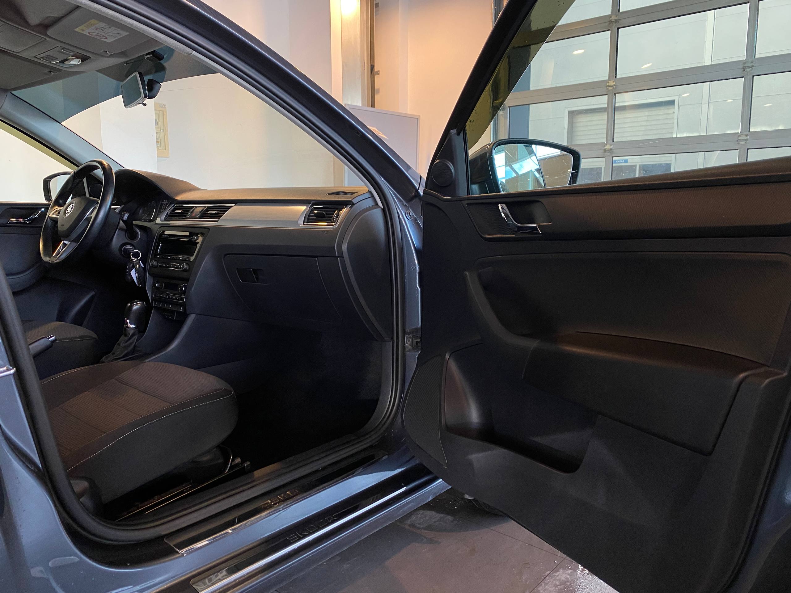 SKODA RAPID
