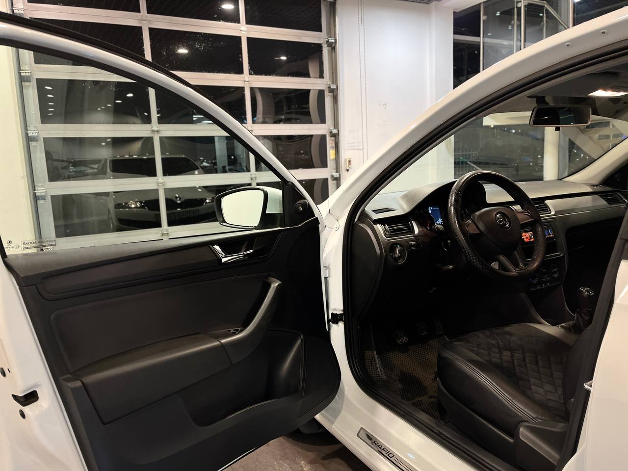 SKODA RAPID