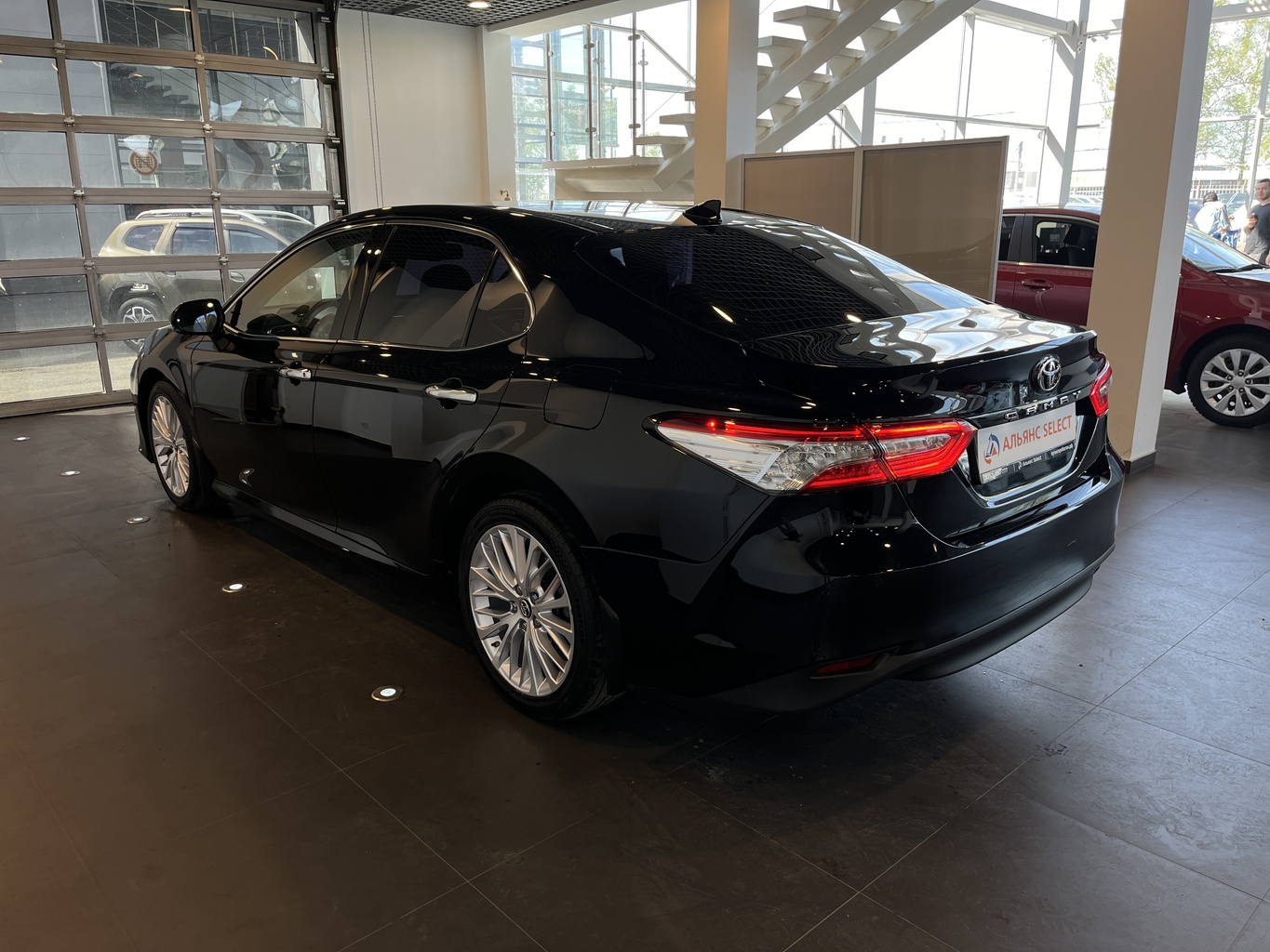 TOYOTA CAMRY