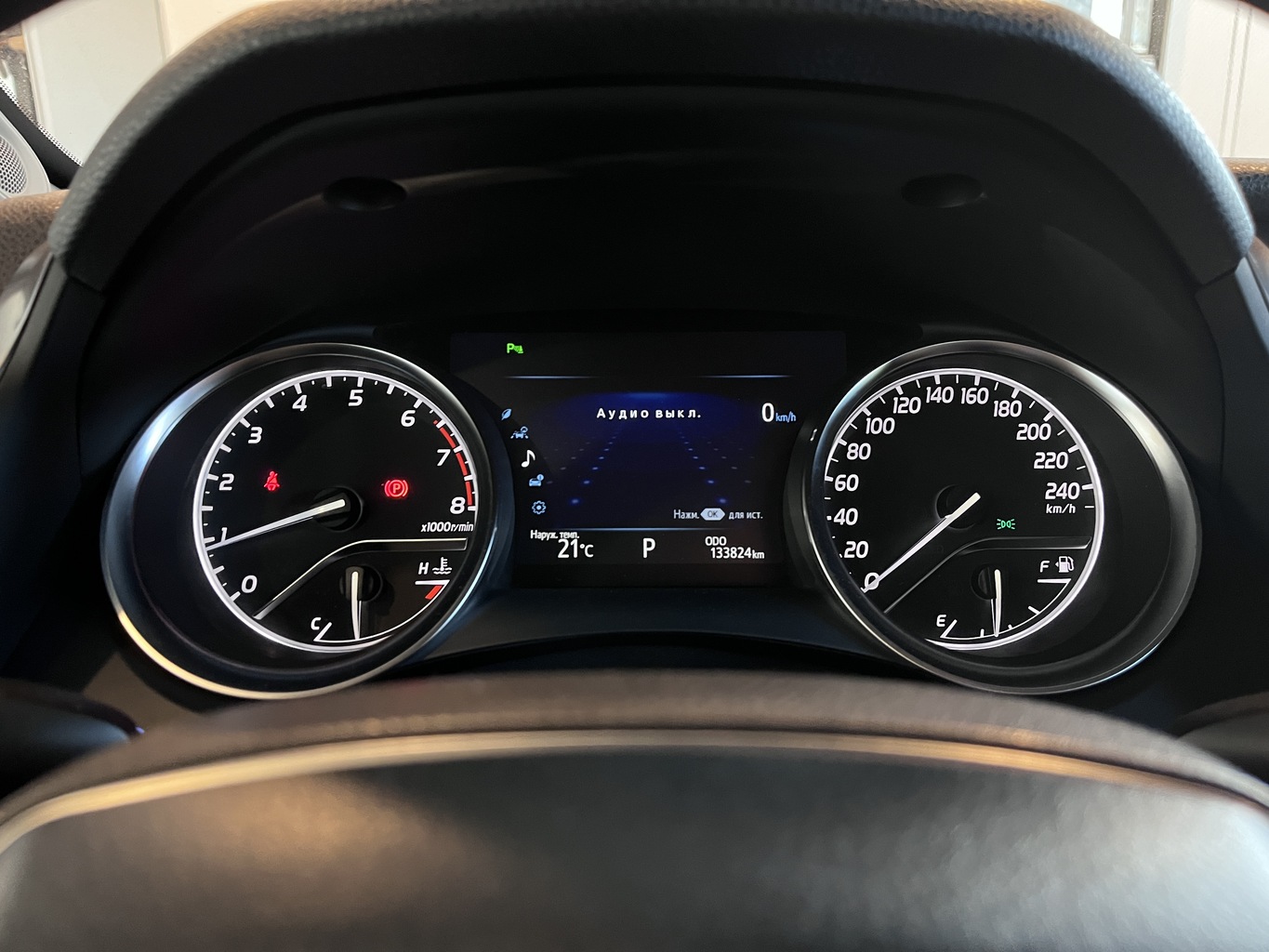 TOYOTA CAMRY