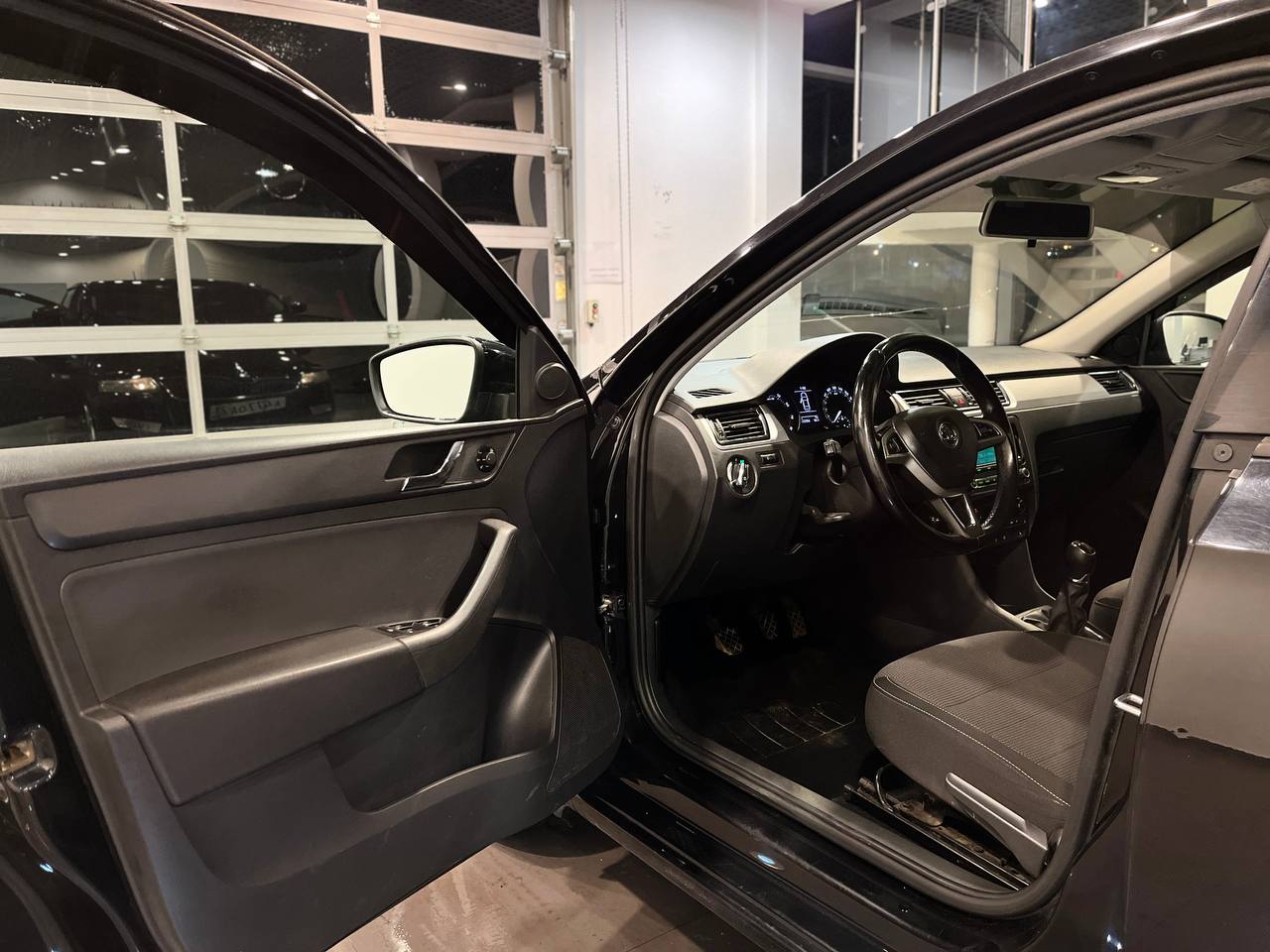 SKODA RAPID