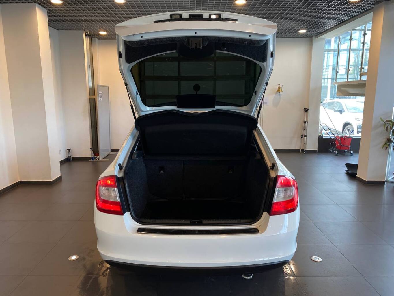 SKODA RAPID