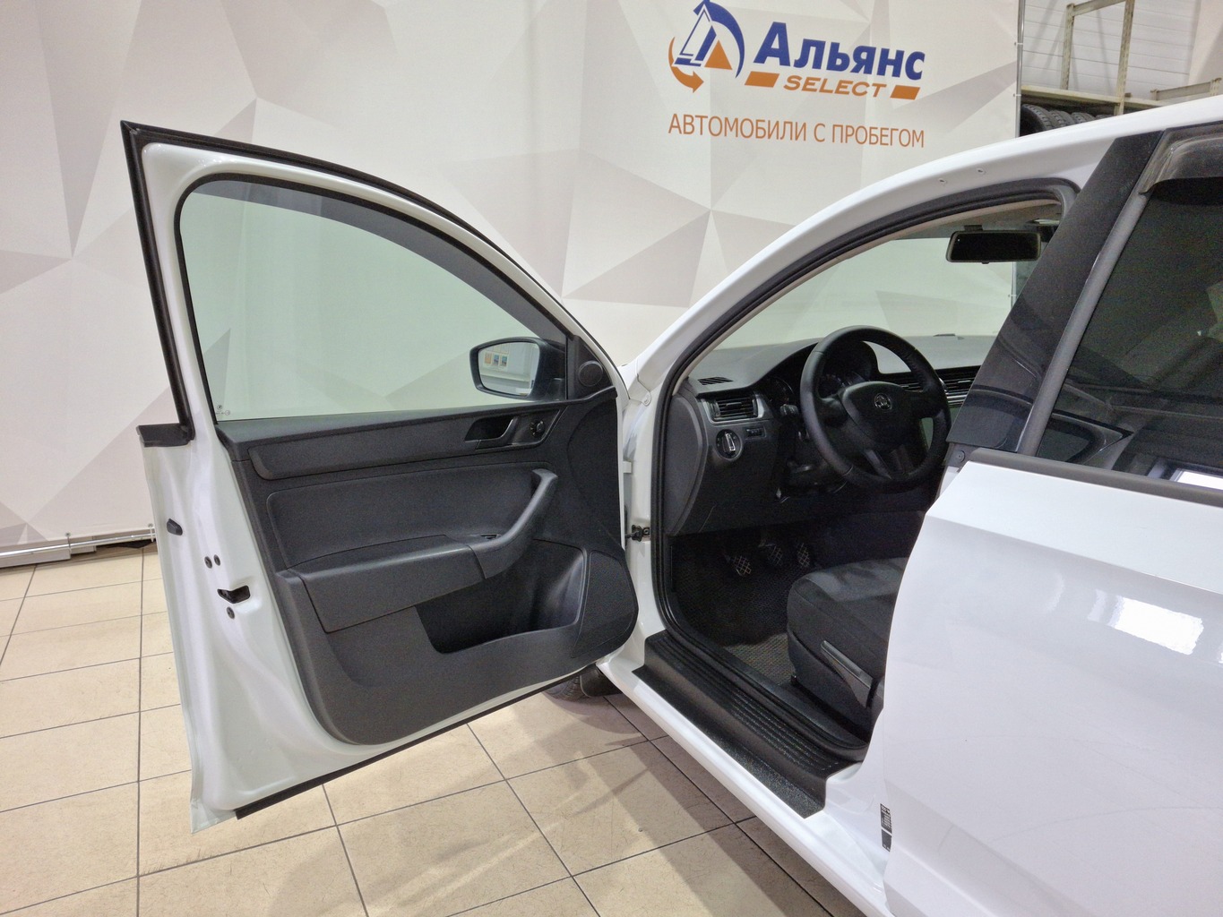 SKODA RAPID