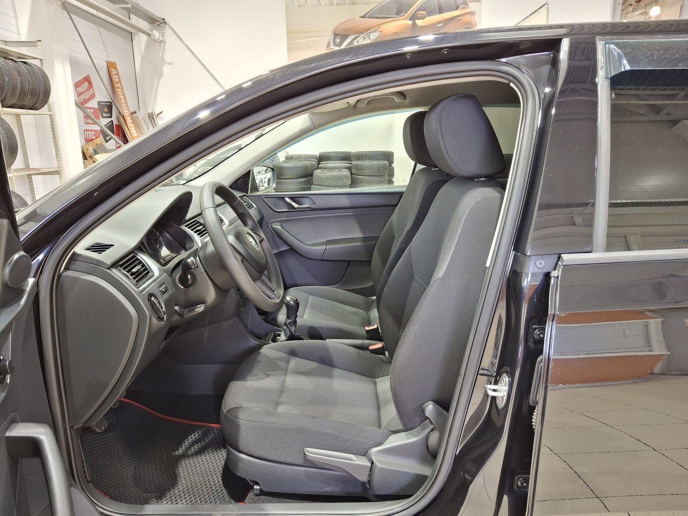 SKODA RAPID