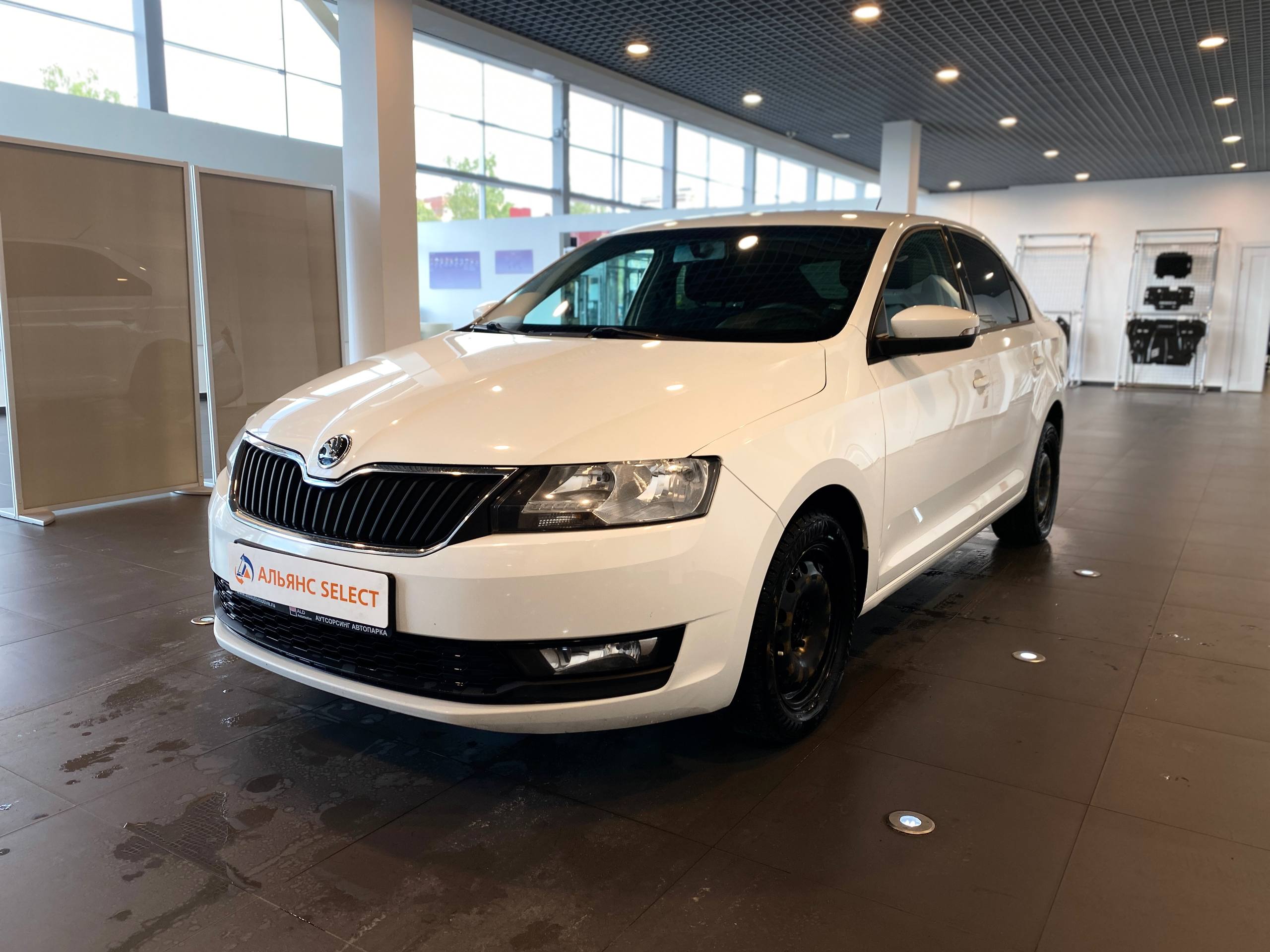 SKODA RAPID