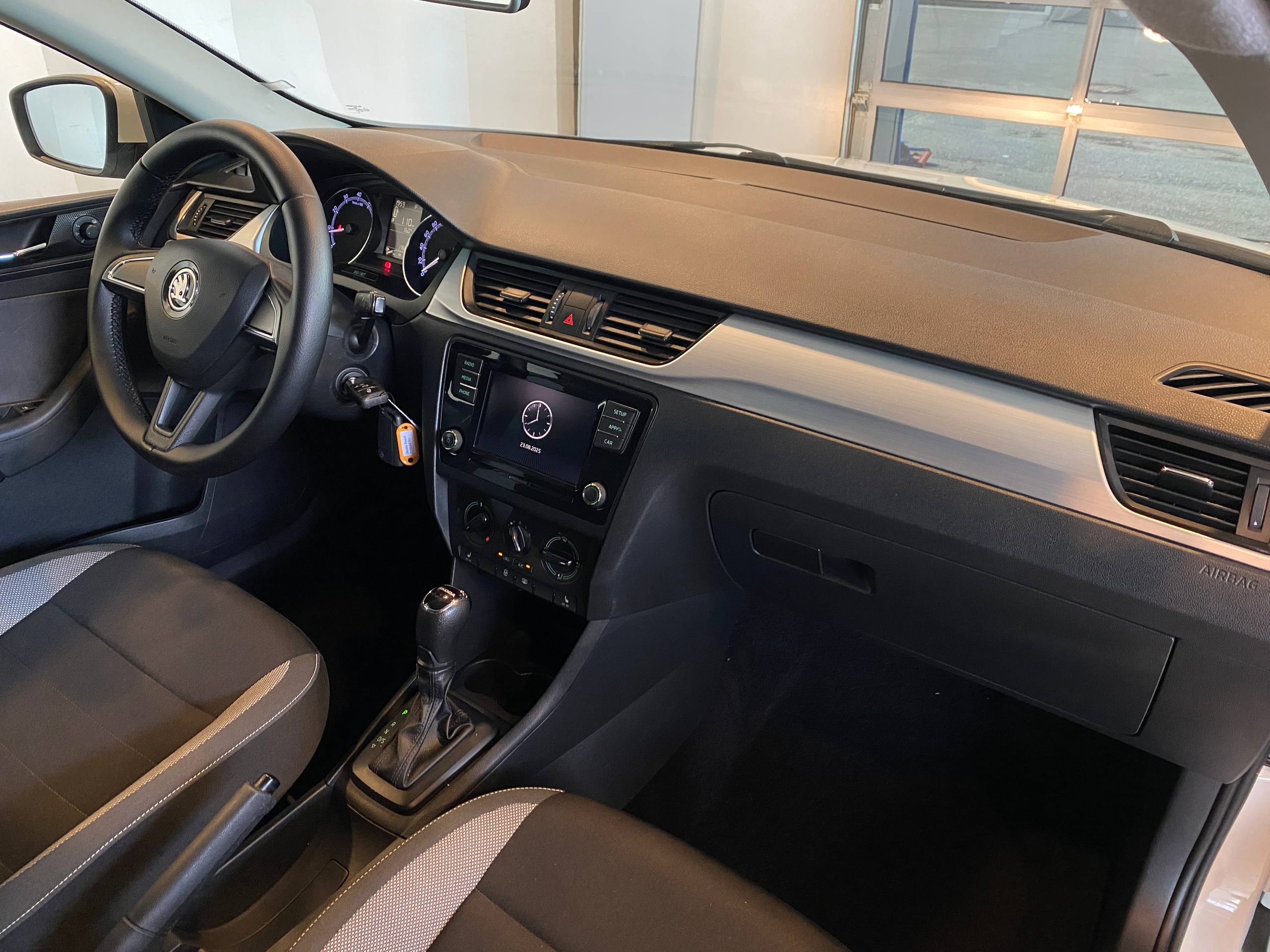 SKODA RAPID