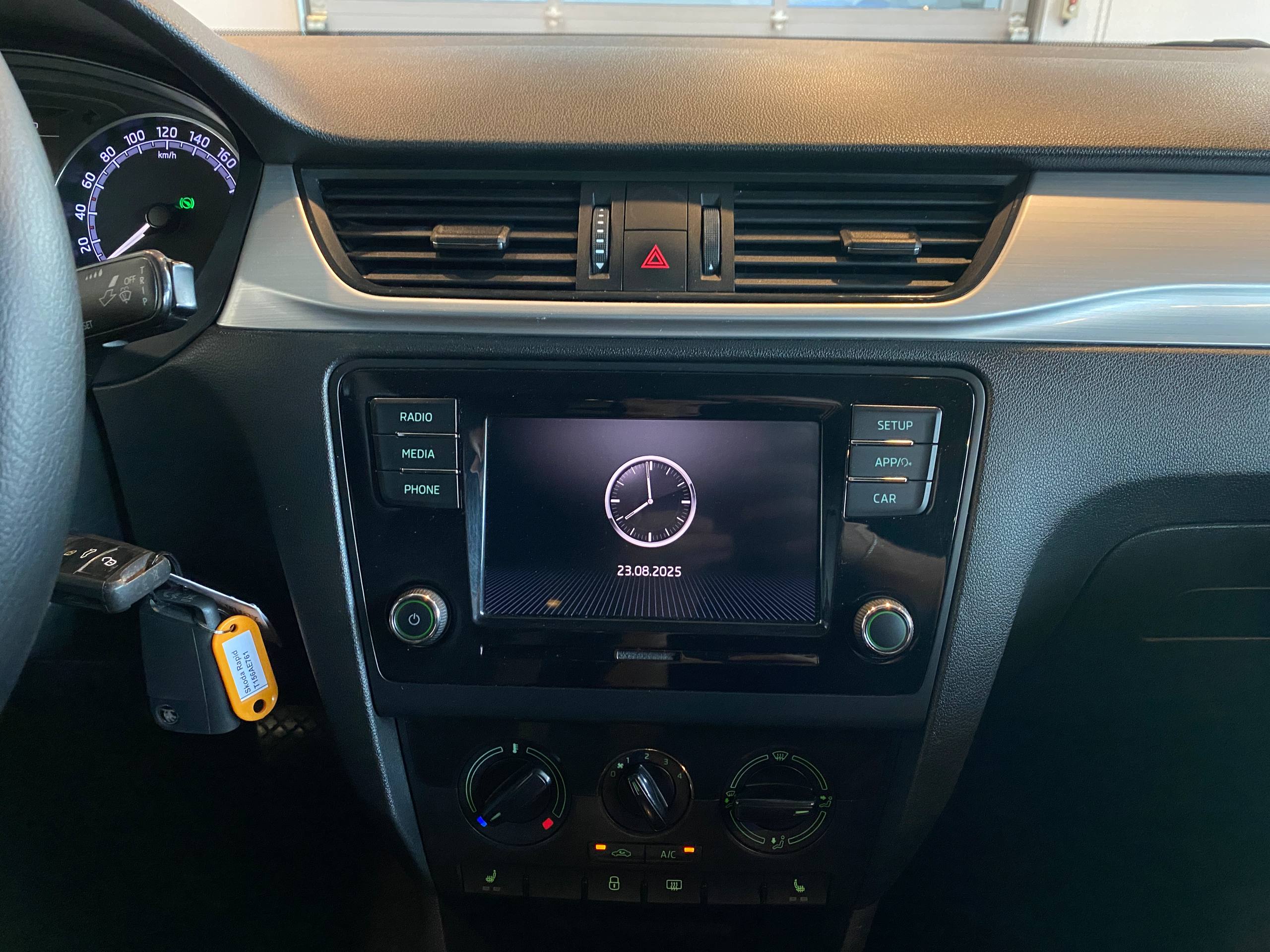 SKODA RAPID