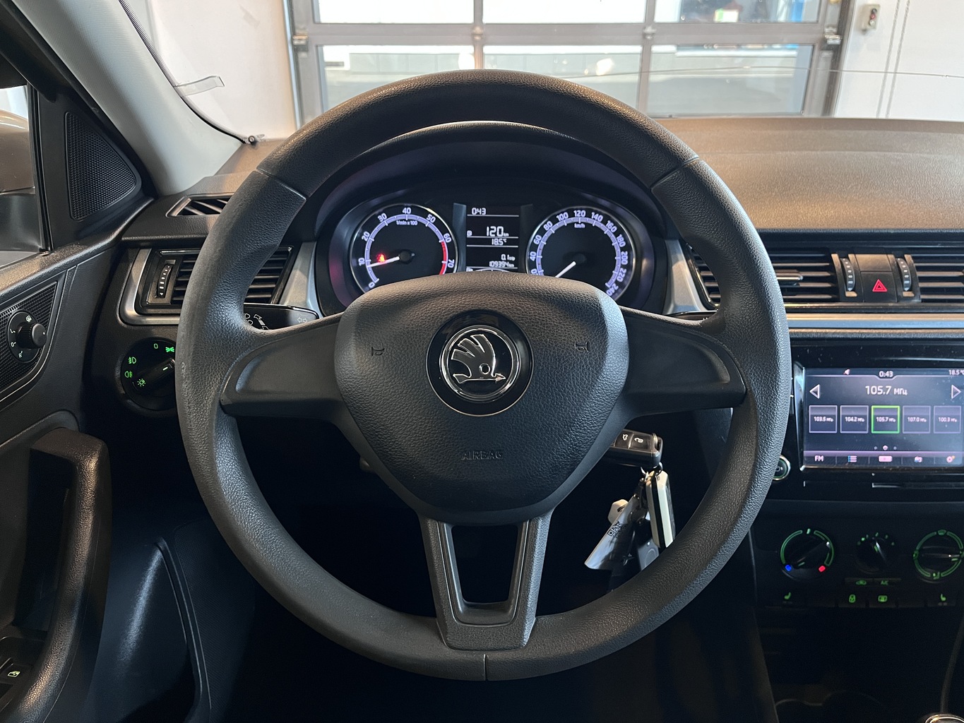 SKODA RAPID
