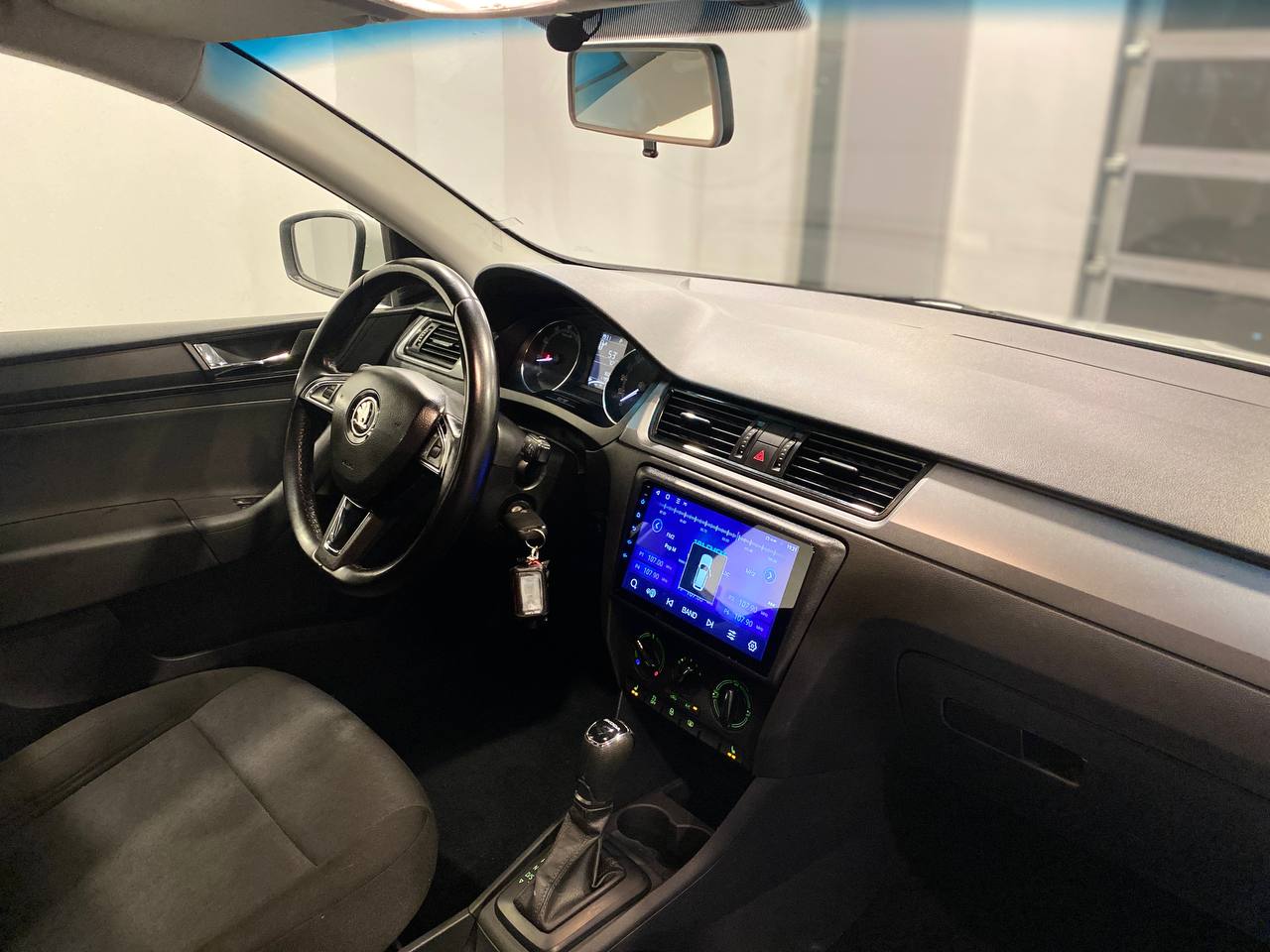 SKODA RAPID