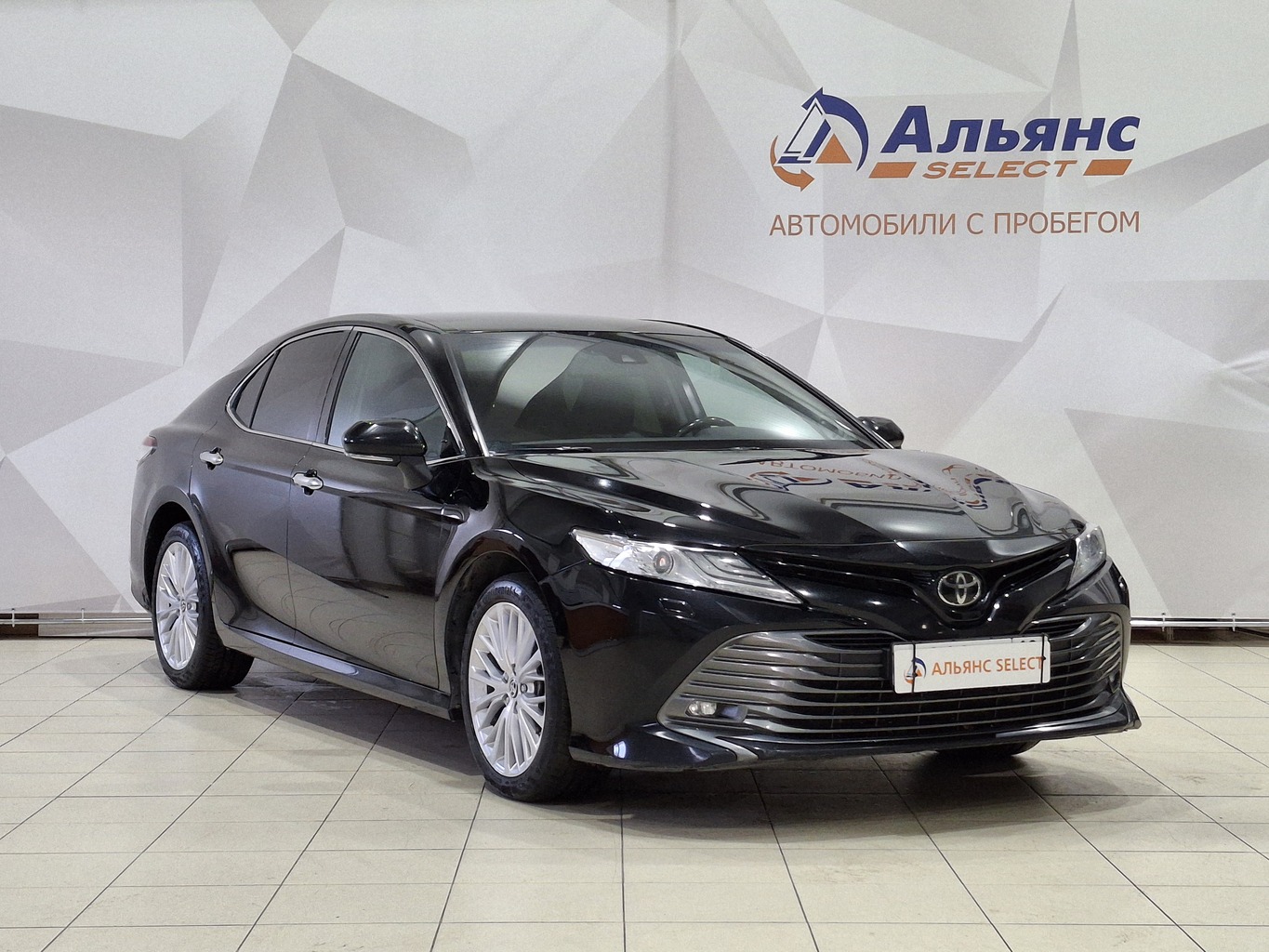 TOYOTA CAMRY