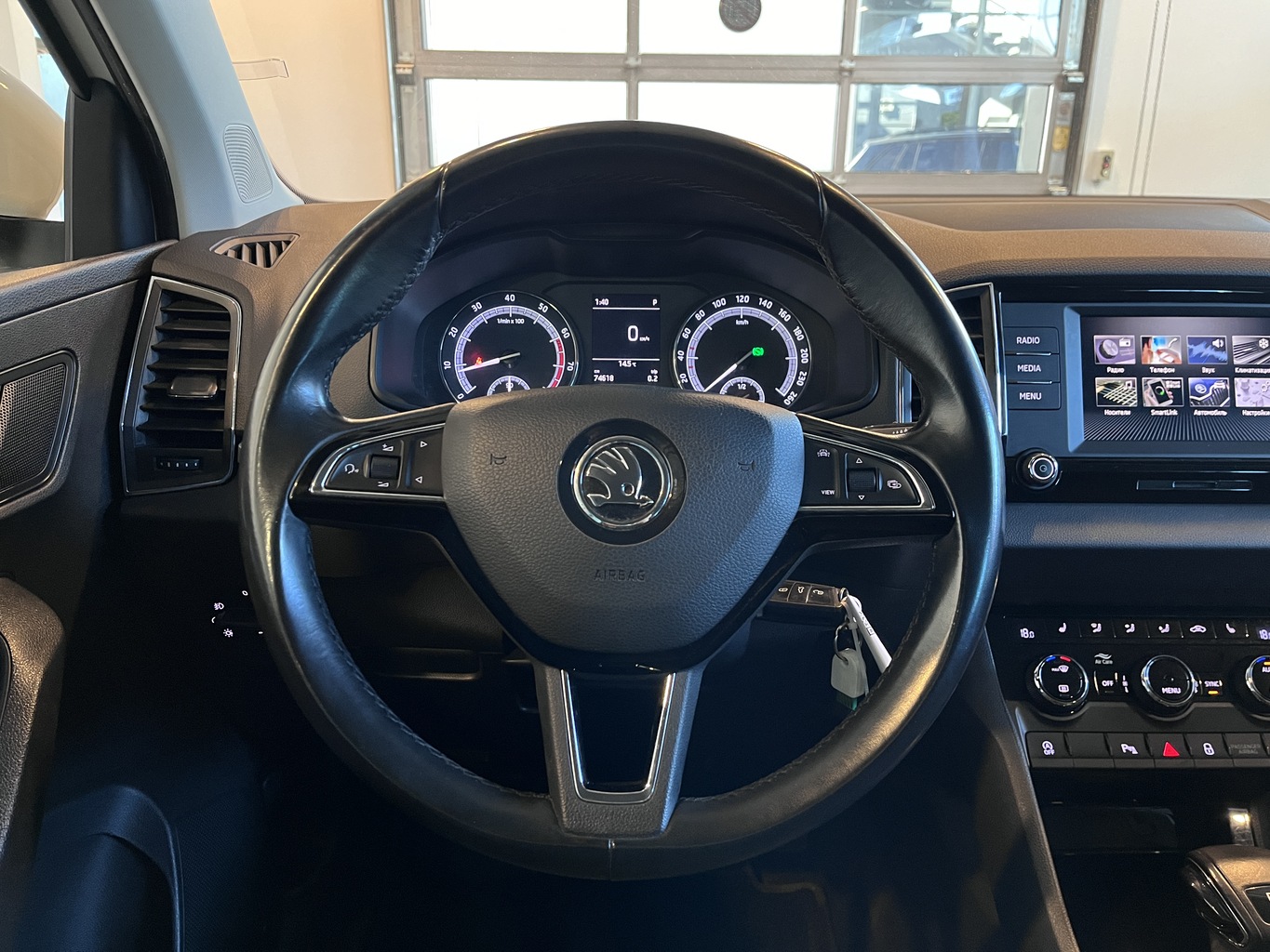 SKODA KAROQ