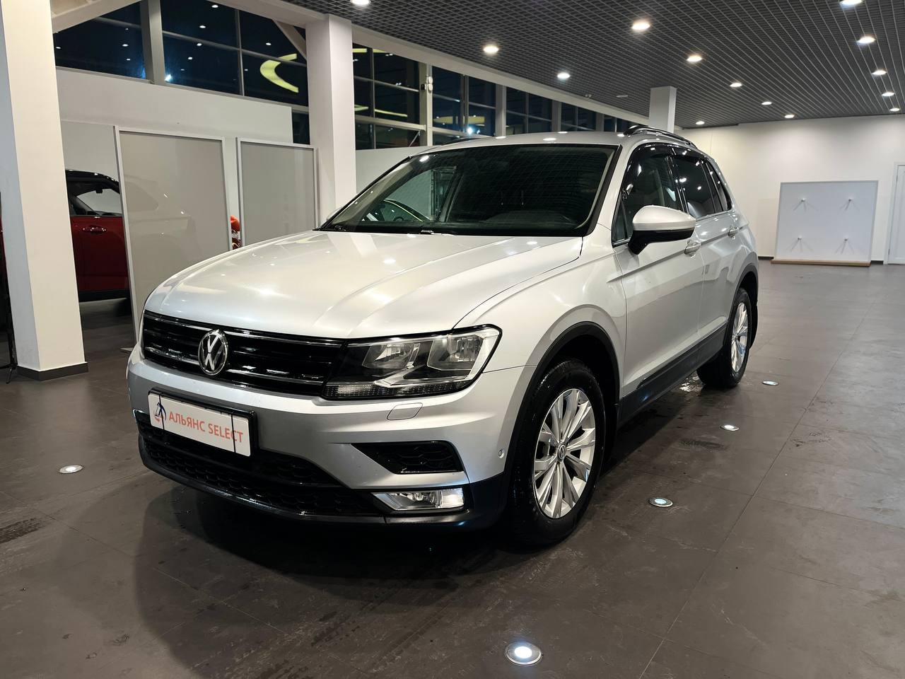 VOLKSWAGEN TIGUAN NEW