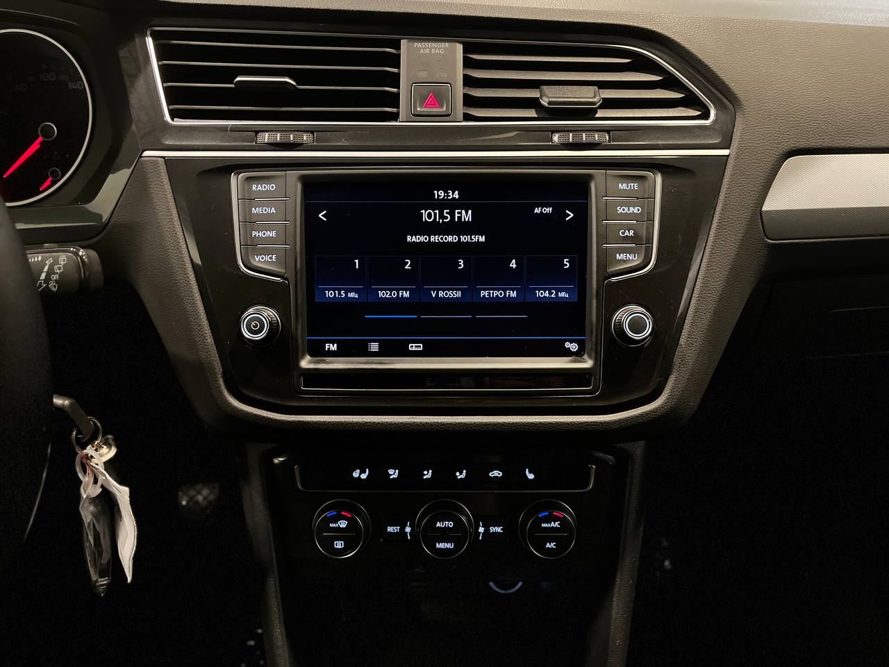 VOLKSWAGEN TIGUAN NEW