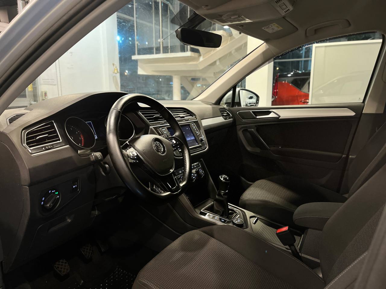 VOLKSWAGEN TIGUAN NEW