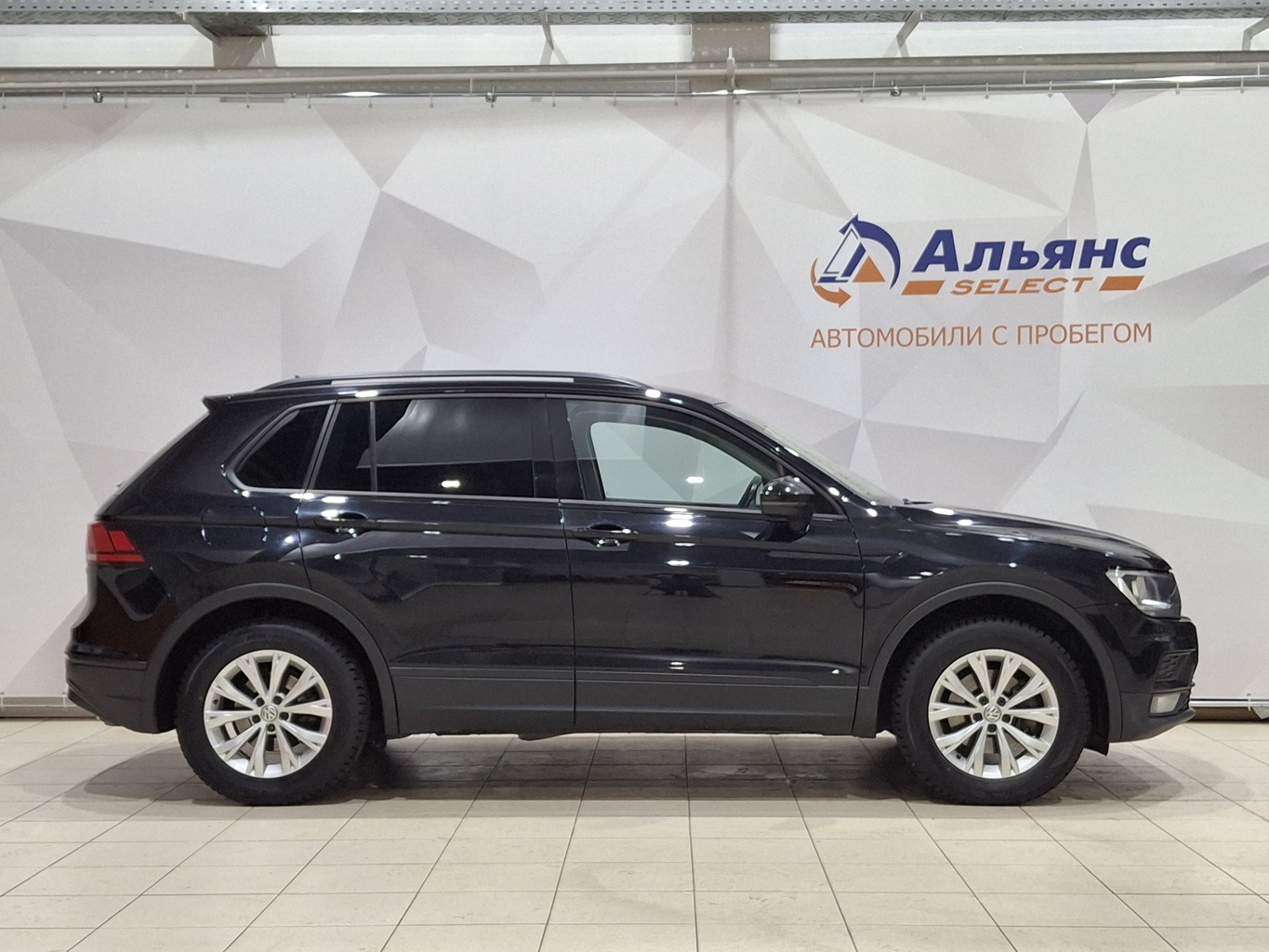 VOLKSWAGEN TIGUAN NEW