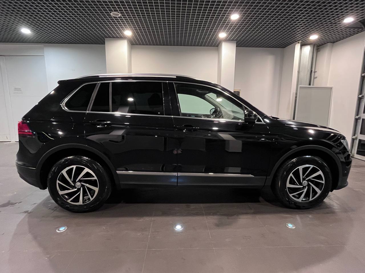 VOLKSWAGEN TIGUAN NEW