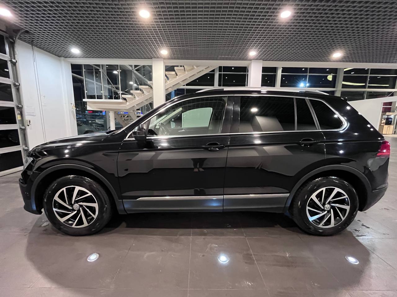 VOLKSWAGEN TIGUAN NEW