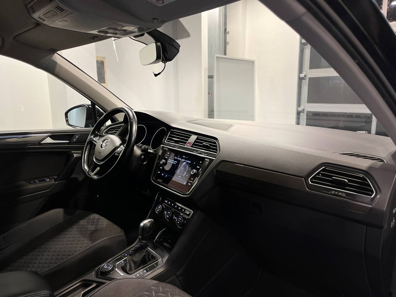 VOLKSWAGEN TIGUAN NEW