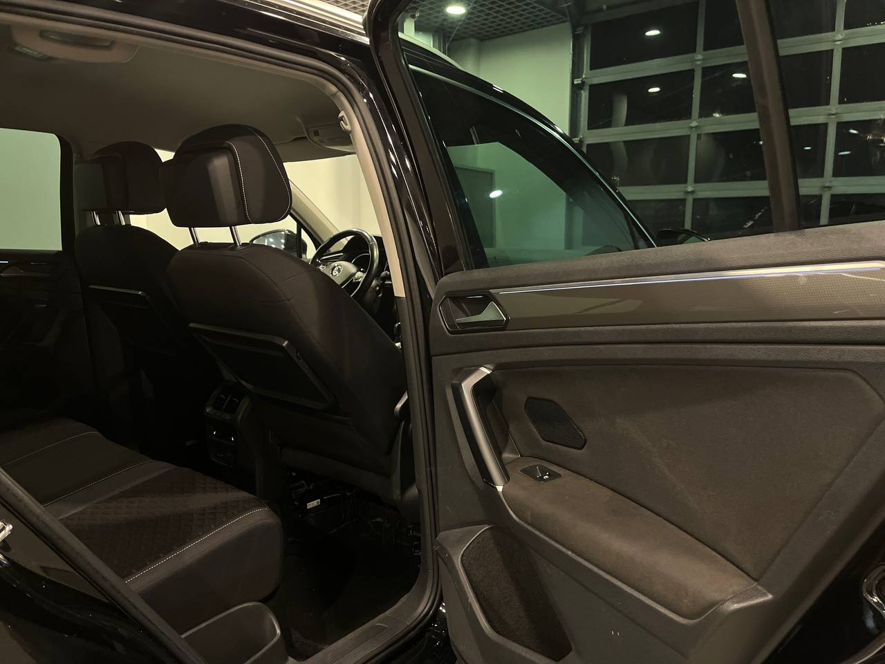 VOLKSWAGEN TIGUAN NEW